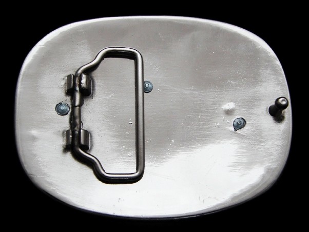 NC03135 *NOS* REALLY NICE **PISTOL W/ CRYSTALS** SILVERTONE FASHION BELT BUCKLE
