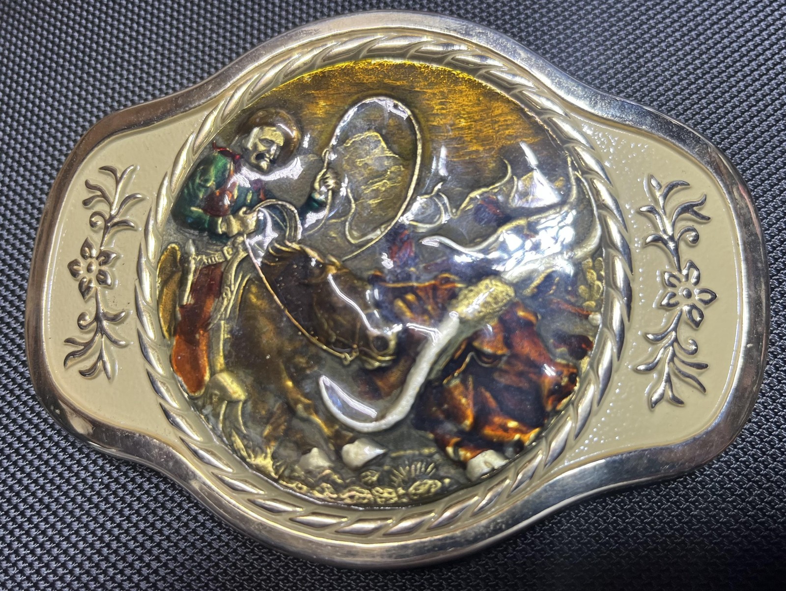 MBCI Belt Buckle Mens Gold Tone Western Cowboy Rodeo Roping Longhorn Enamel