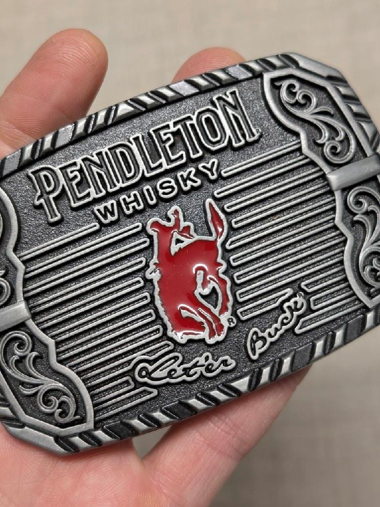 vintage MONTANA SILVERSMITHS belt buckle PENDLETON WHISKEY cowboy rodeo