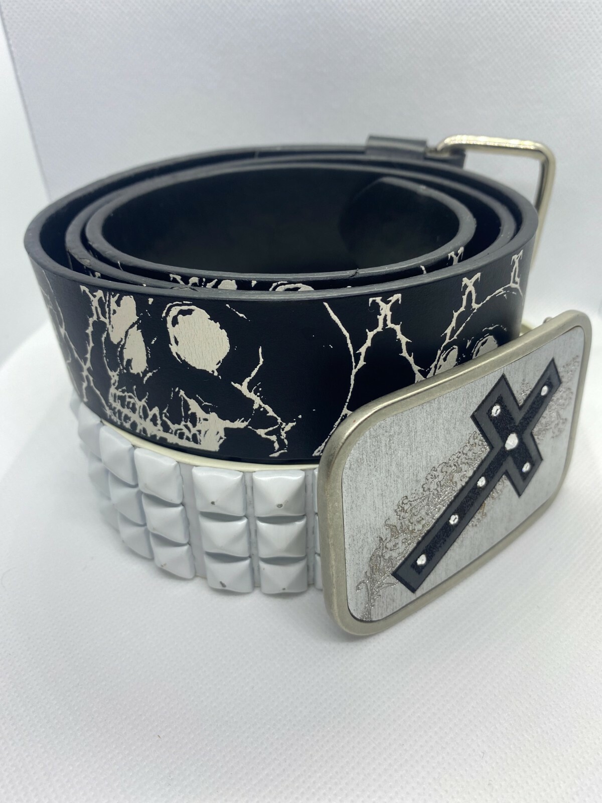 Pair of Belts with 1 Belt Buckle (Skull, Spikes, Cross, Black and White)