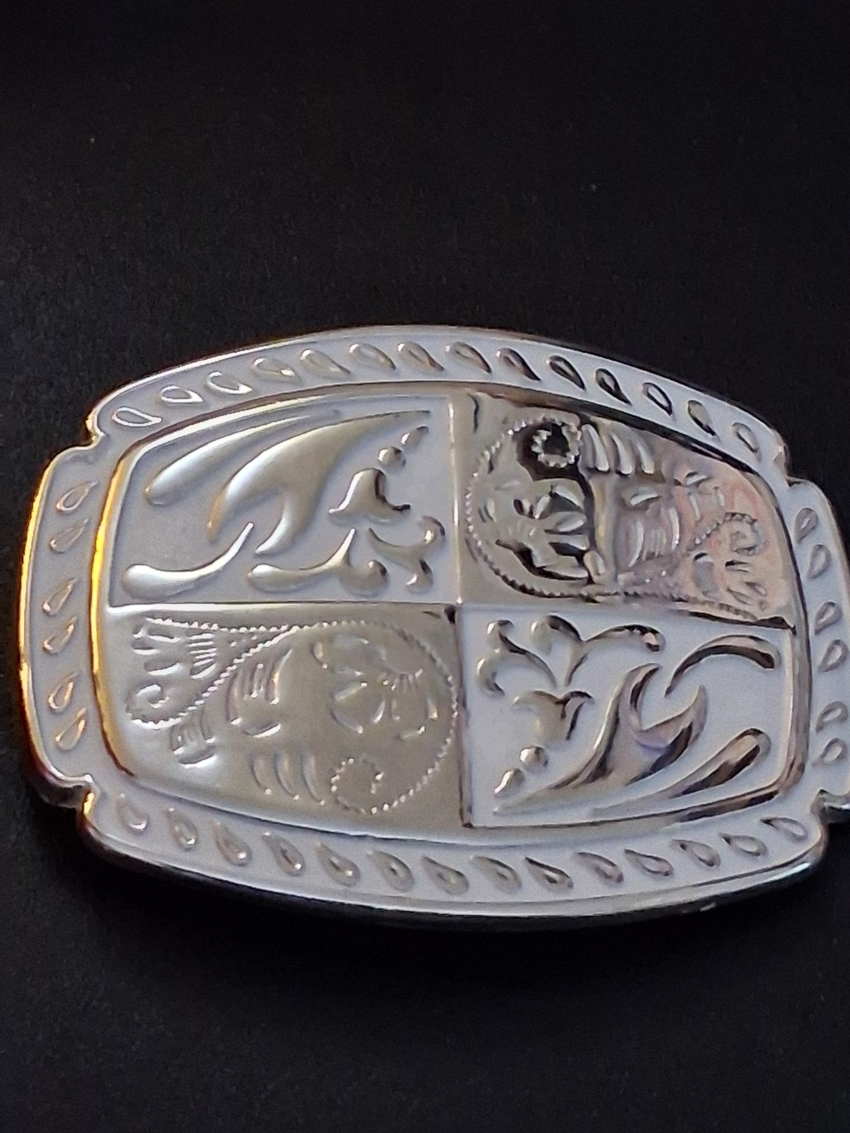 Belt Buckle Silver on White Western/Cowboy Vintage New Never used Made in USA
