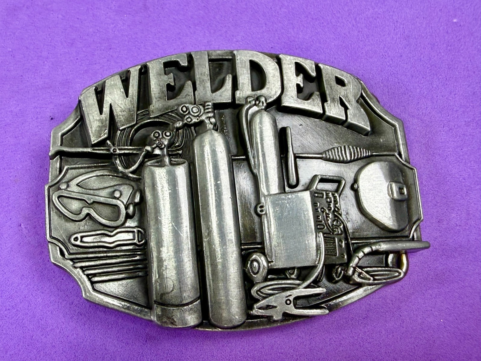 Welder Welding Soldering Tradesman Profession Silver Color NOS Belt Buckle