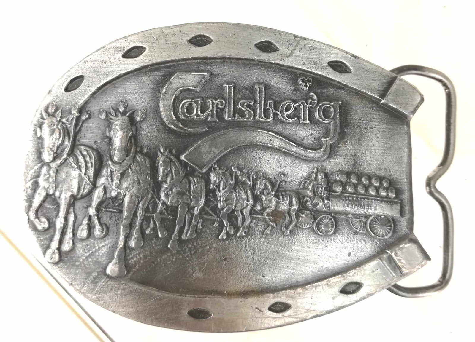 Carlsbert Beer Belt Buckle Jimm Watson 1977 Horse Drawn Carriage BOTTLE OPENER