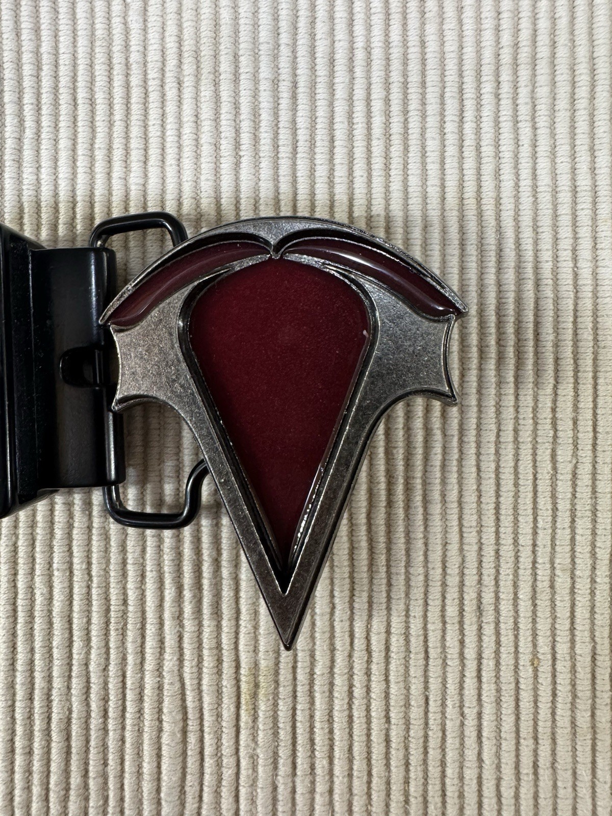 Assassins Creed Belt Buckle Brotherhood Crest Logo Ubisoft 2015 Red Metal Gaming