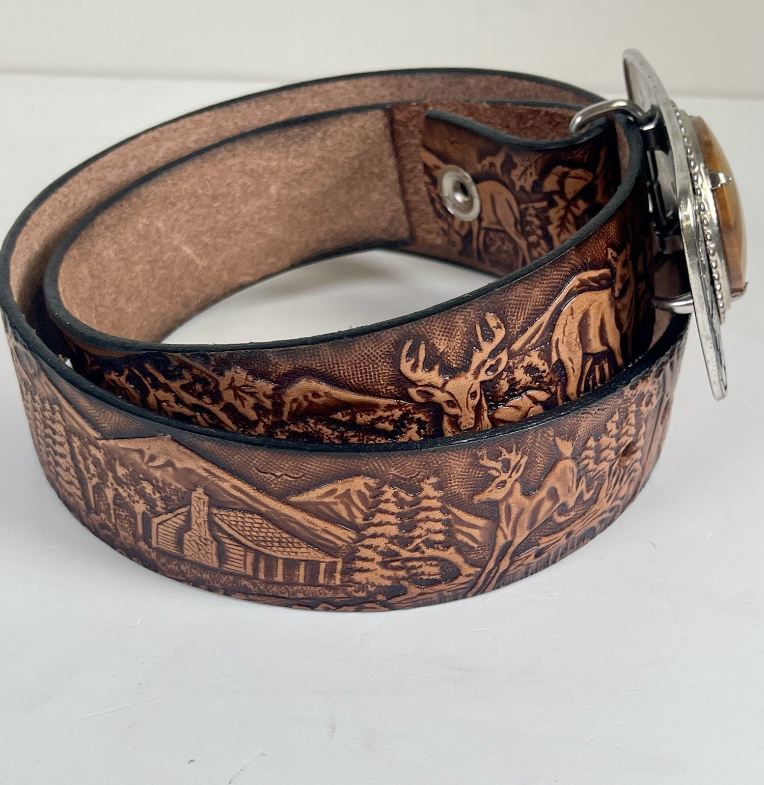 Vtg Tooled Leather Western Belt & Brown Stone BUCKLE 30/34 Small Deer Woods USA