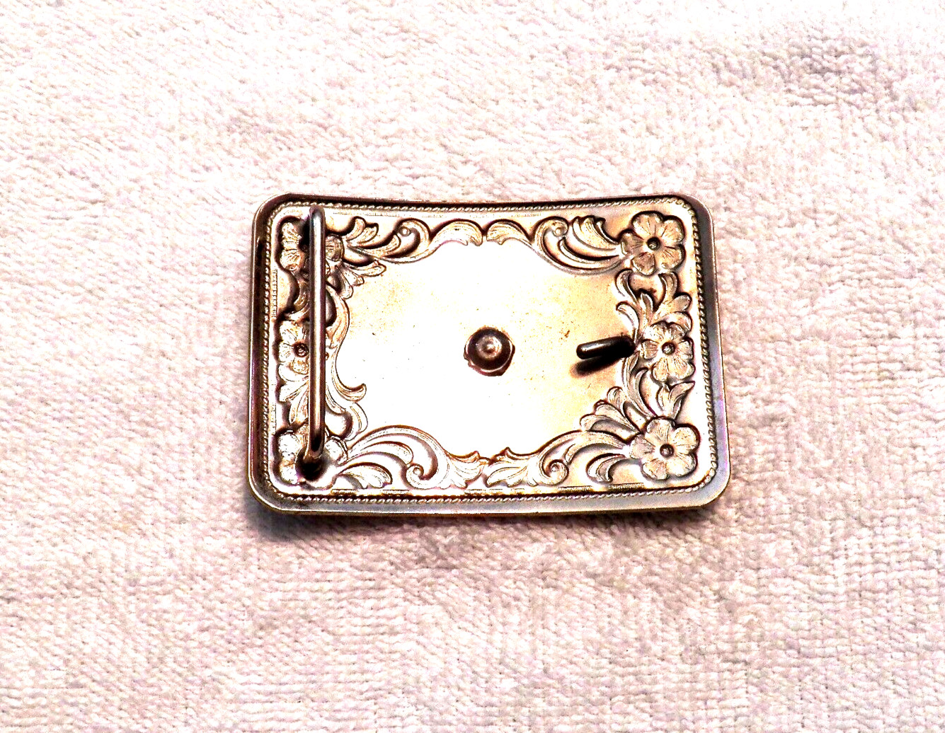 CLASSIC BELT BUCKLE SOUTHWESTERN COVERED WAGON TRAIN WHEELS SILVER TONE BB16