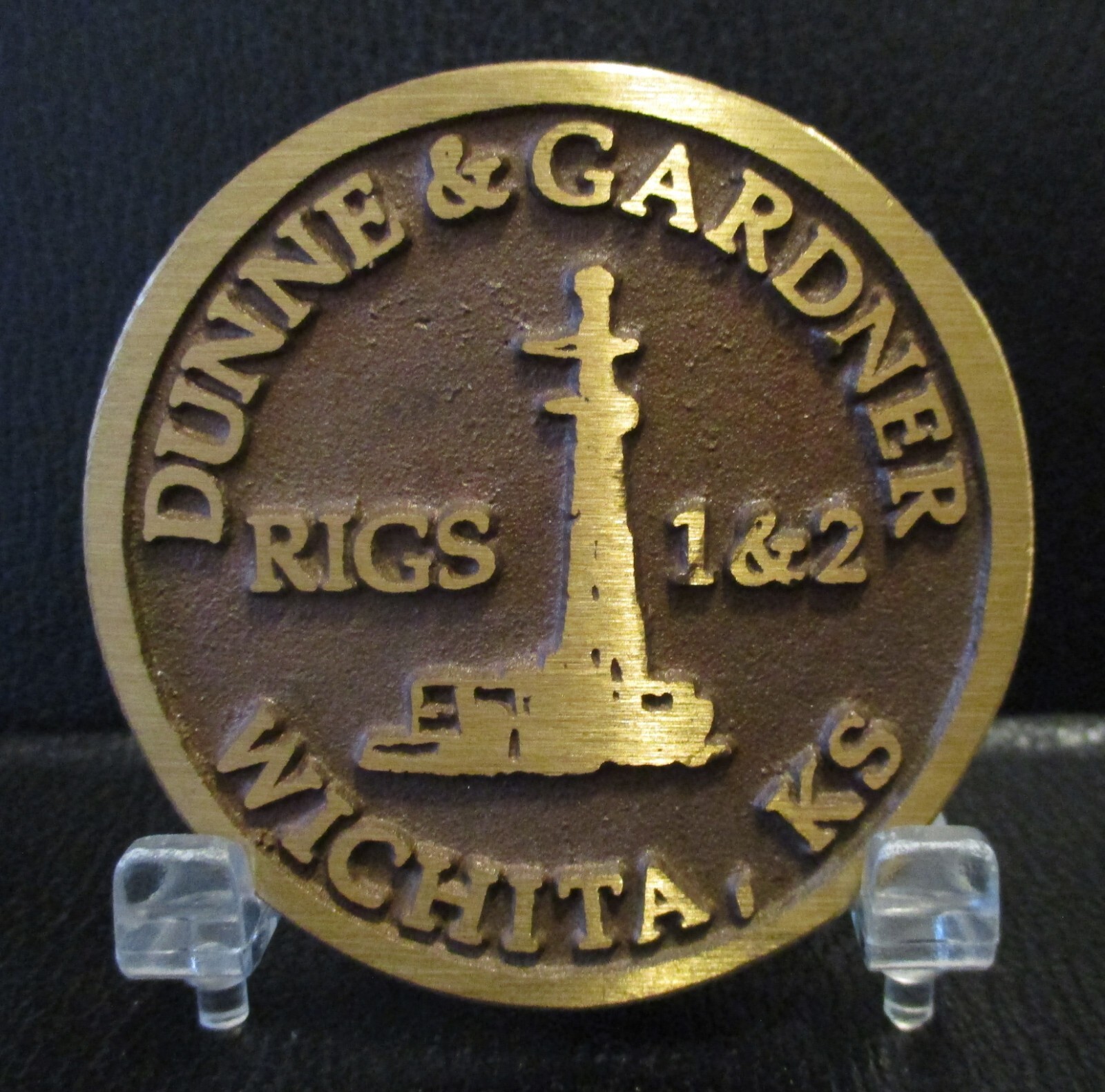 Dunne & Gardner Oil Drilling Rigs 1 & 2 Wichita Kansas KS Belt Buckle wells