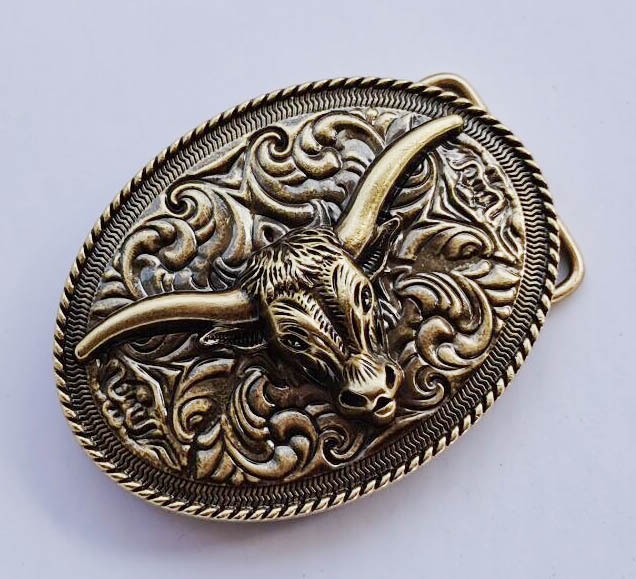 Pattern bottom cow head zinc alloy belt buckle