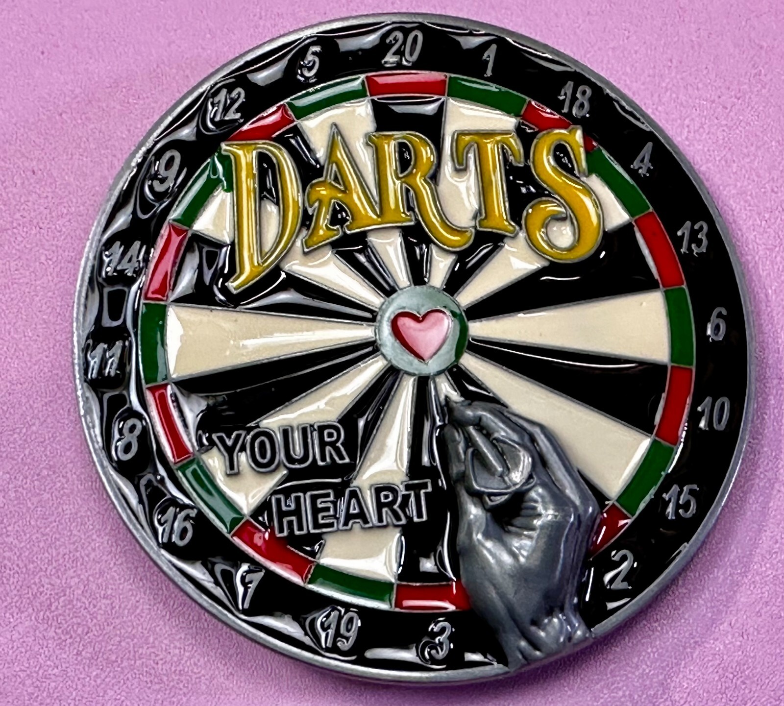 Throwing Darts – Your Heart Dart Game Love Board Sports Bar Novelty Belt Buckle