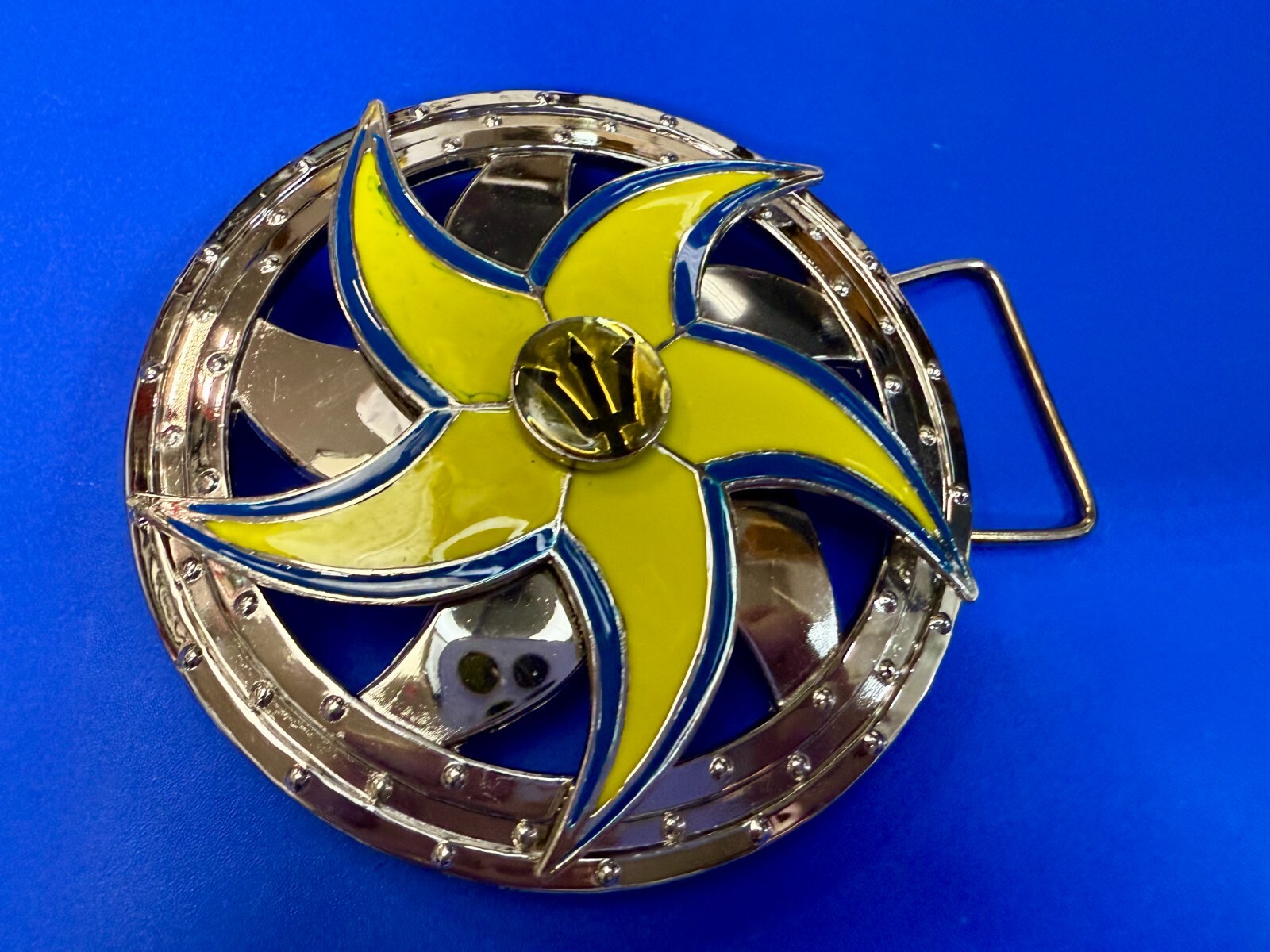 Spinning Arrow Yellow Star Circle Neptune Symbol Round Spinner Large Belt Buckle