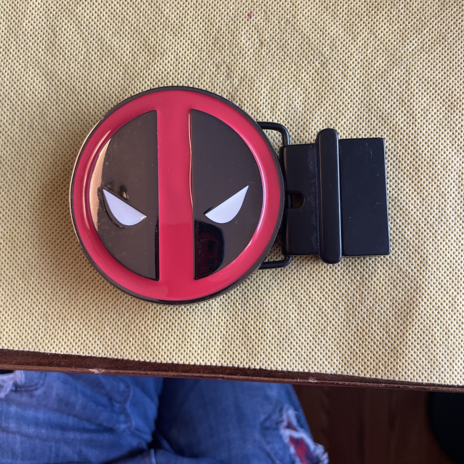 Marvel Heroes Deadpool Graphic Belt Buckle Black Red Clamp Closure Anchor