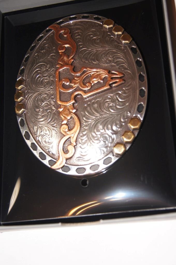 M&F WESTERN Nocona Western Belt Buckle Longhorn Steer Skull Belt Buckle 37949
