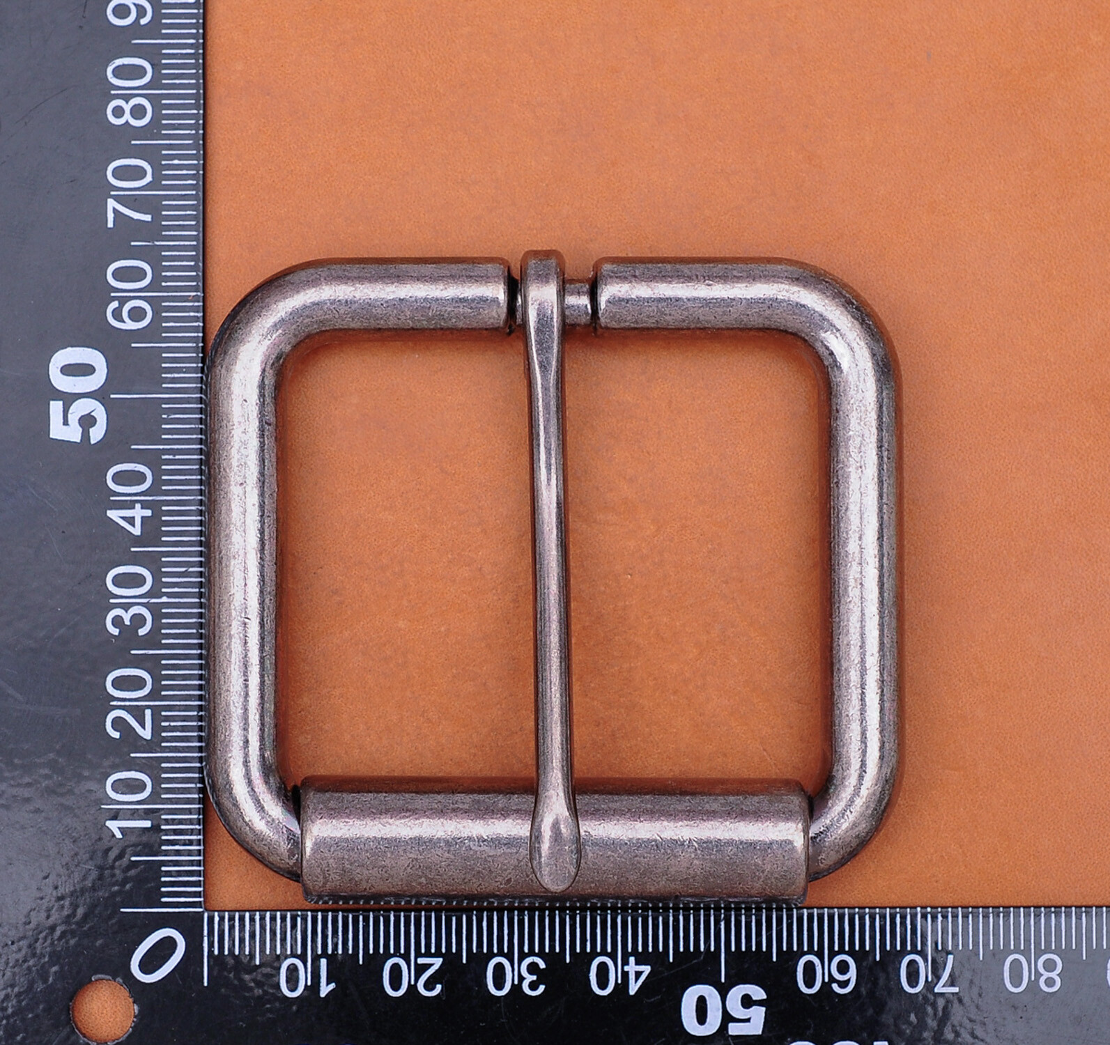 2&Prime; (51mm) Mens Roller Belt Buckle Heel Bar Leather Belt Buckles Antique Silver