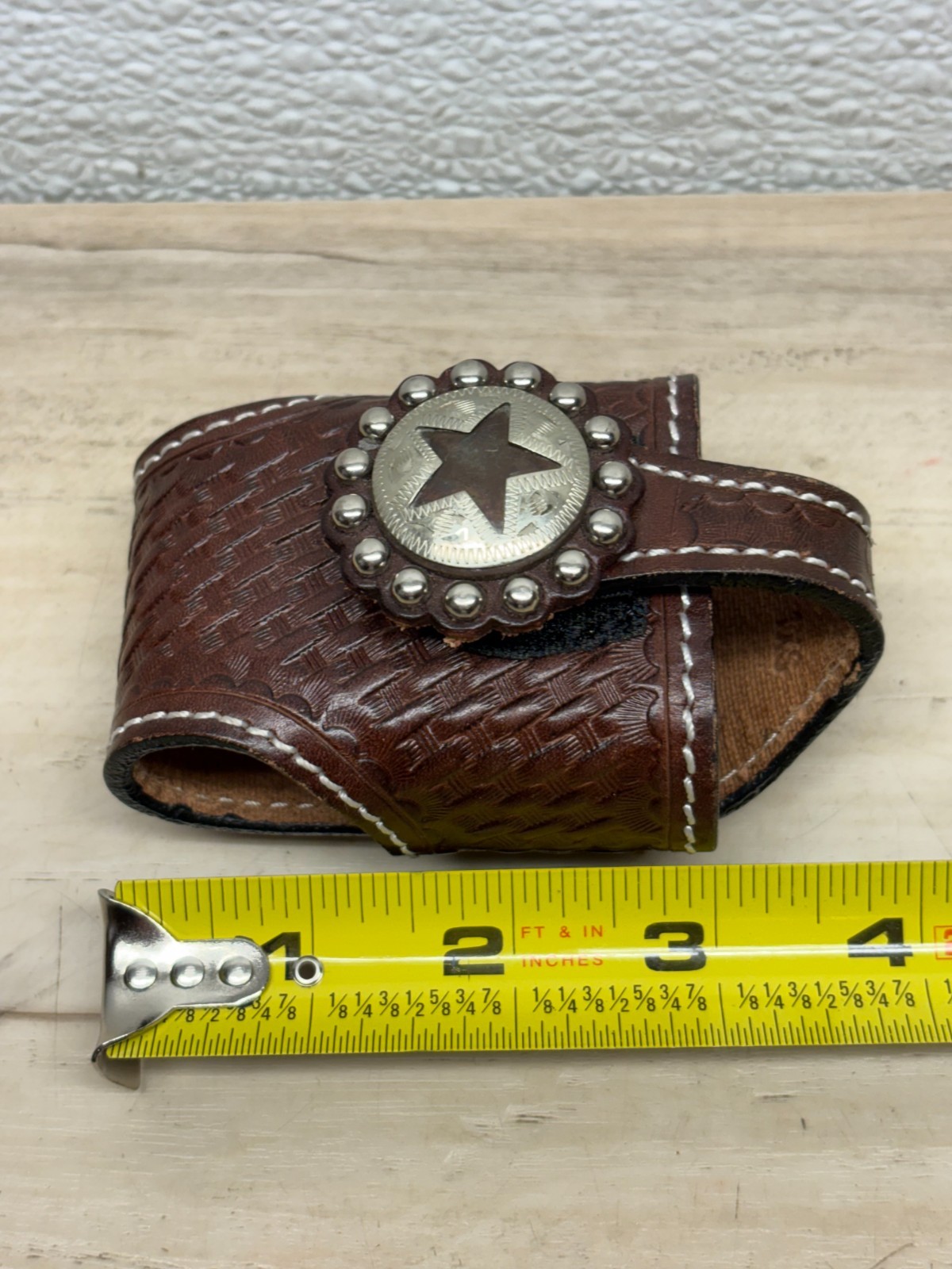 Cowboy Decor Genuine Leather Metal Star Back Clip Belt Pouch