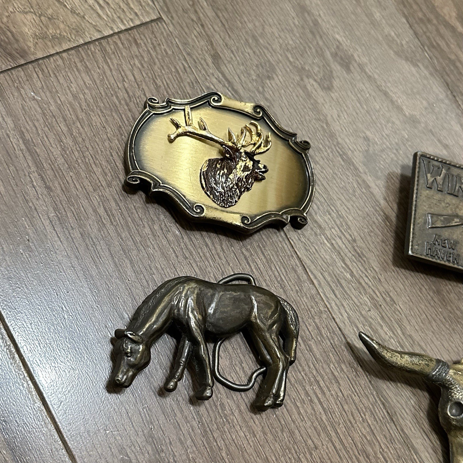 Vintage Lot (8) Belt Buckles Western Longhorn Gun Cowboy Brass Native Horse USA