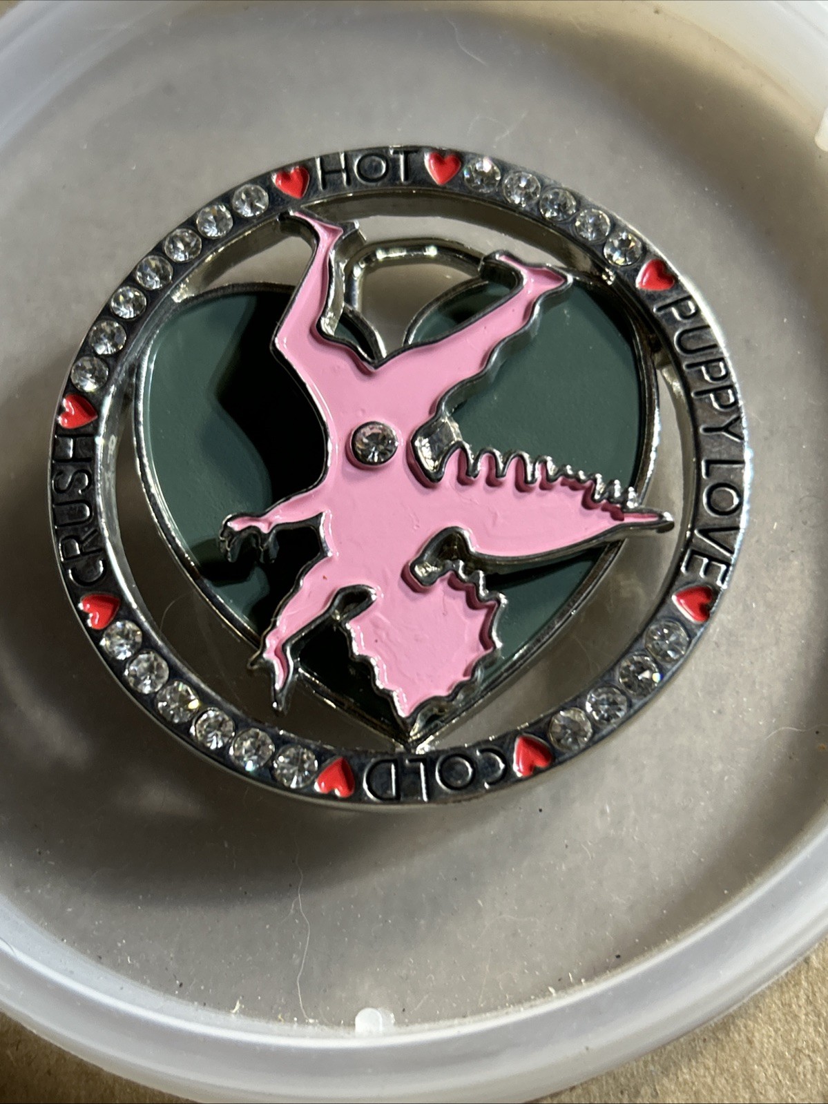 Spinning belt buckle Cupid Inside A Heart That Spins with Crystals NEW