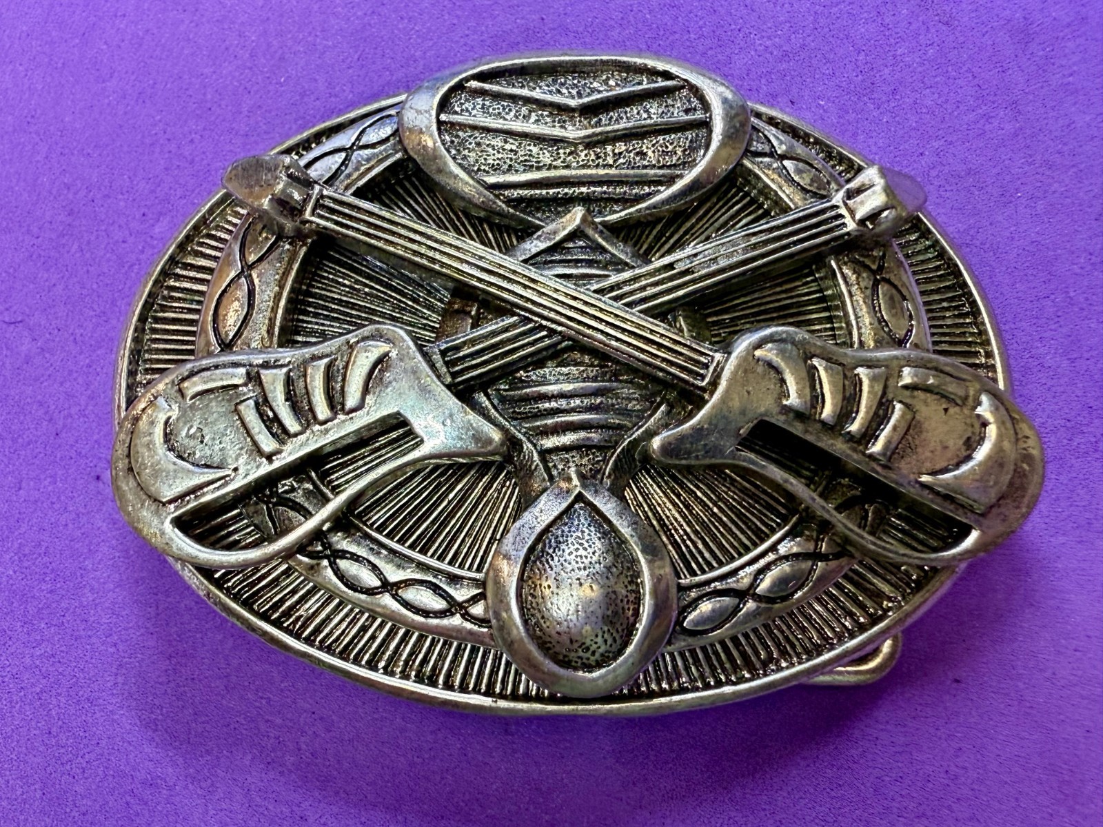 Crossed Sword&rsquo;s Weapon Gothic Punk Vibe Silver Color Silver Dagger Belt Buckle