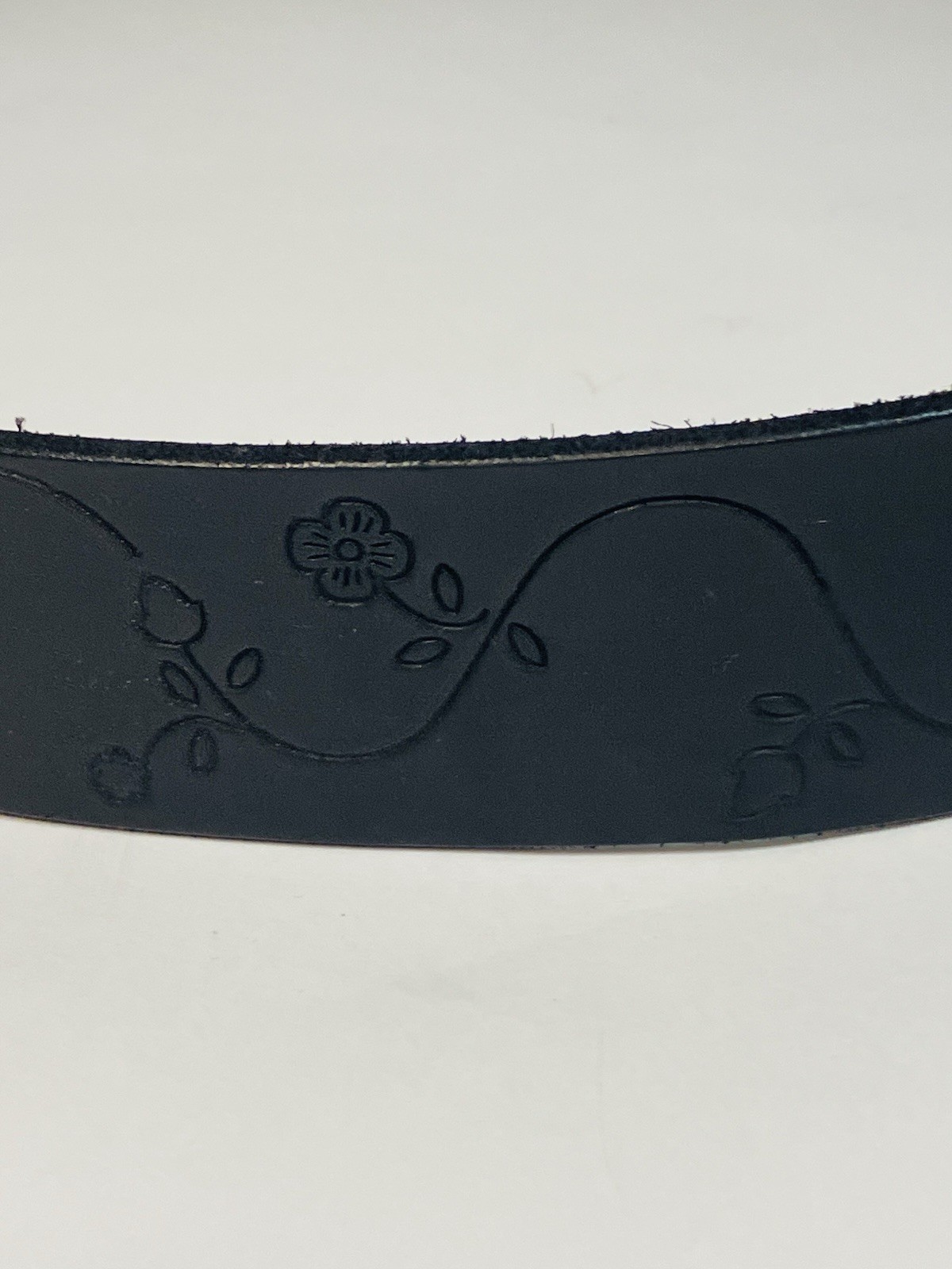 Womens Linea Pelle Black Leather Belt with Floral Buckle Large