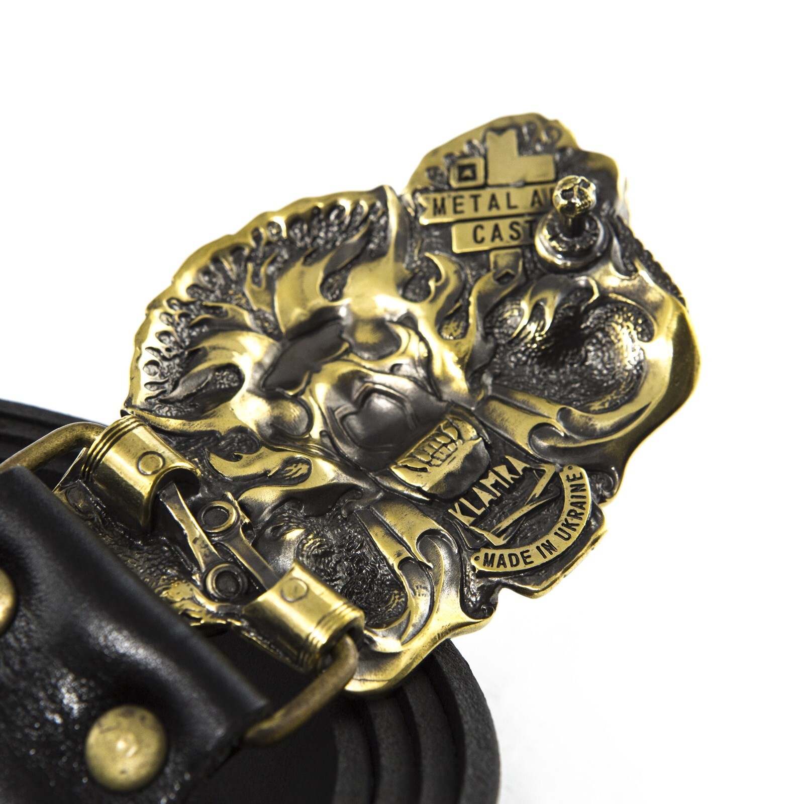 Biker belt buckle BURNING LION, Handmade biker animal lion style