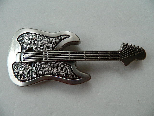 ELECTRIC GUITAR BELT BUCKLE, ZINC ALLOY, SILVER COLOR, 5.5&Prime;, 3D SCULPTED DESIGN