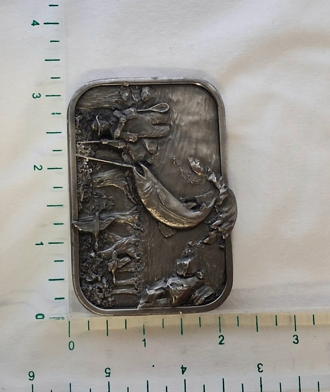 Vtg 1982 Siskiyou Pewter Belt Buckle 3D Fishing Scene Fisherman Forest Geese