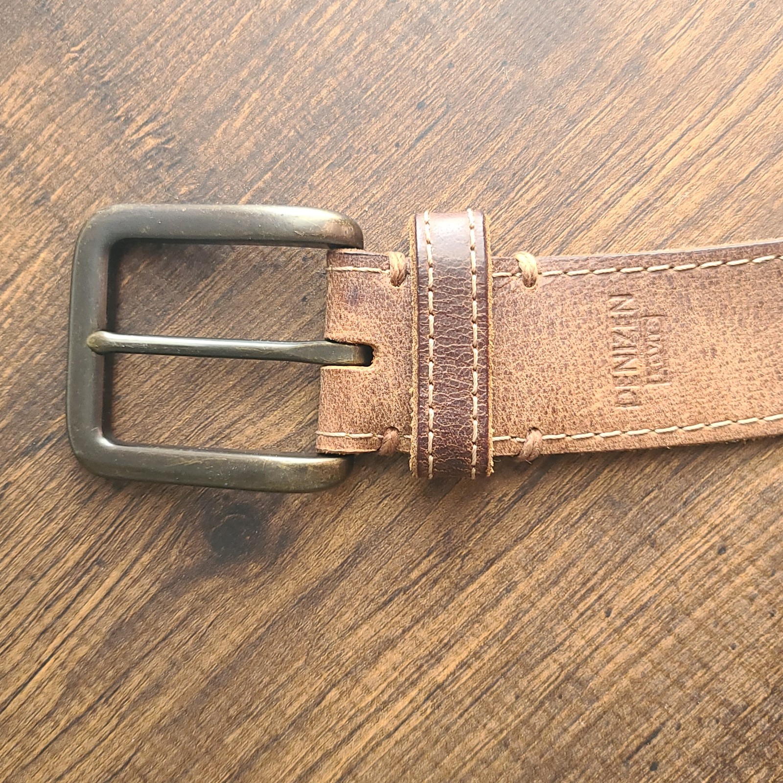 Levi Denizen belt L 36-40 light Brown Tan Distressed Adjustable