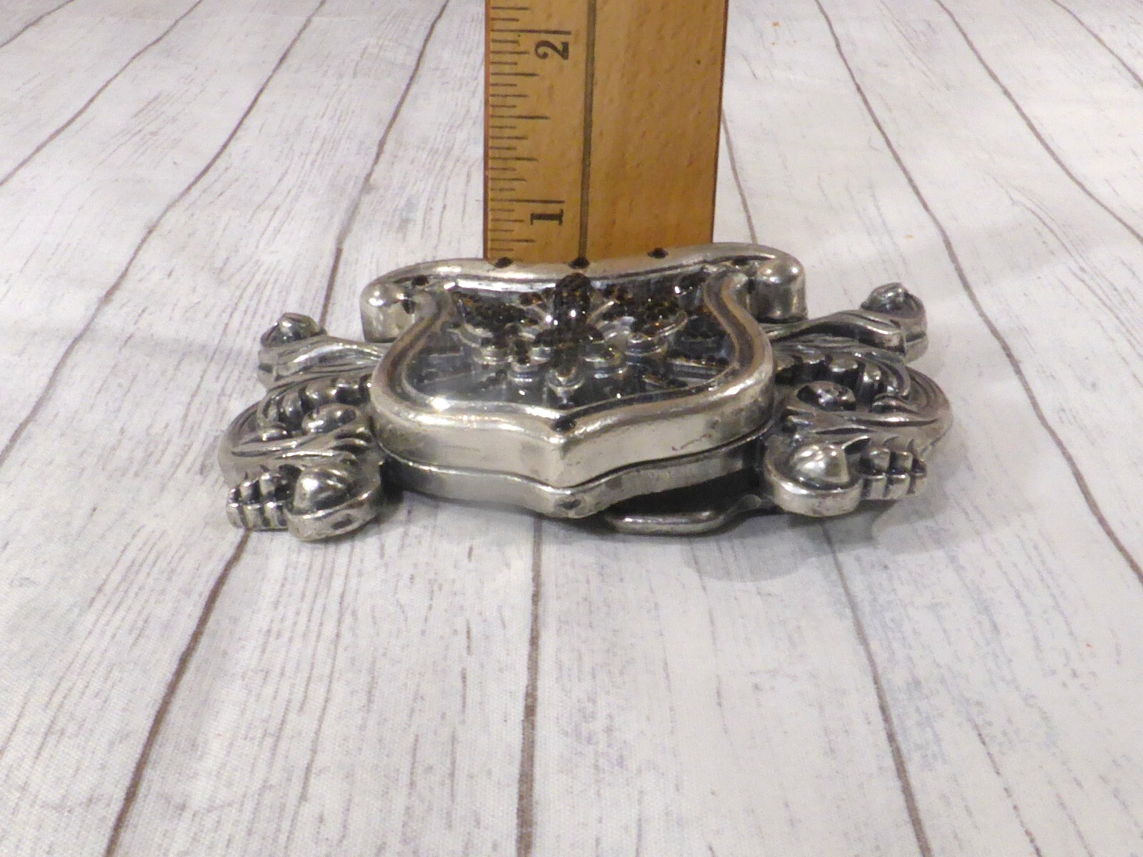 Silver Dagger Fleur De Lis Silvertone Belt Buckle with Black Crystals