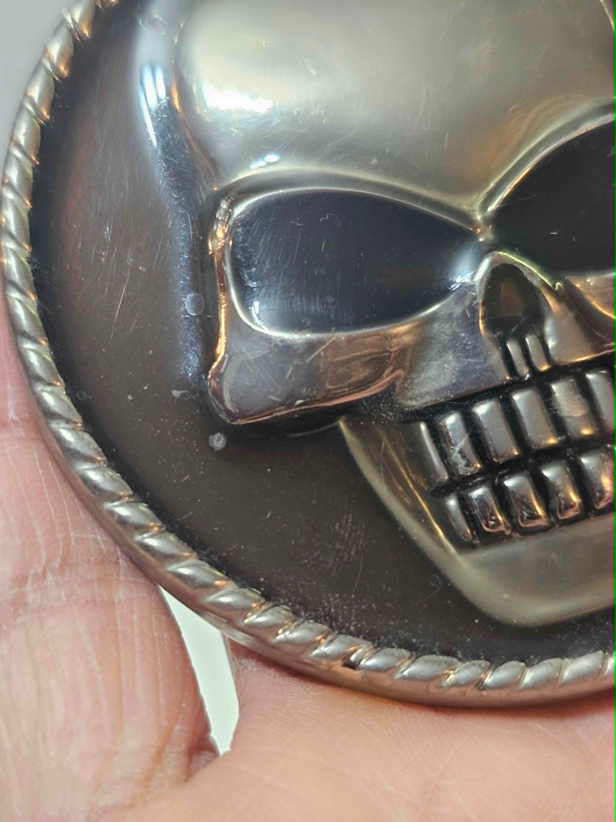 Skull Belt Buckle Round Silvertone Metal Biker halloween Italia Large Heavy- B2