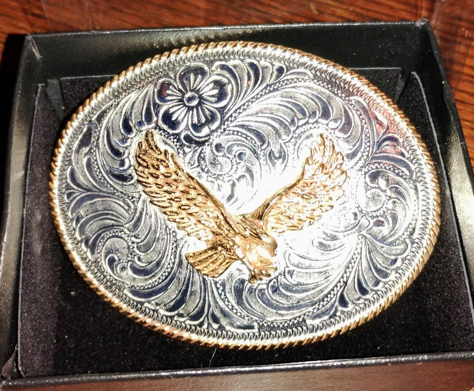 Crumrine Jewellers Silver Plate Eagle Patriotic Belt Buckle New in box