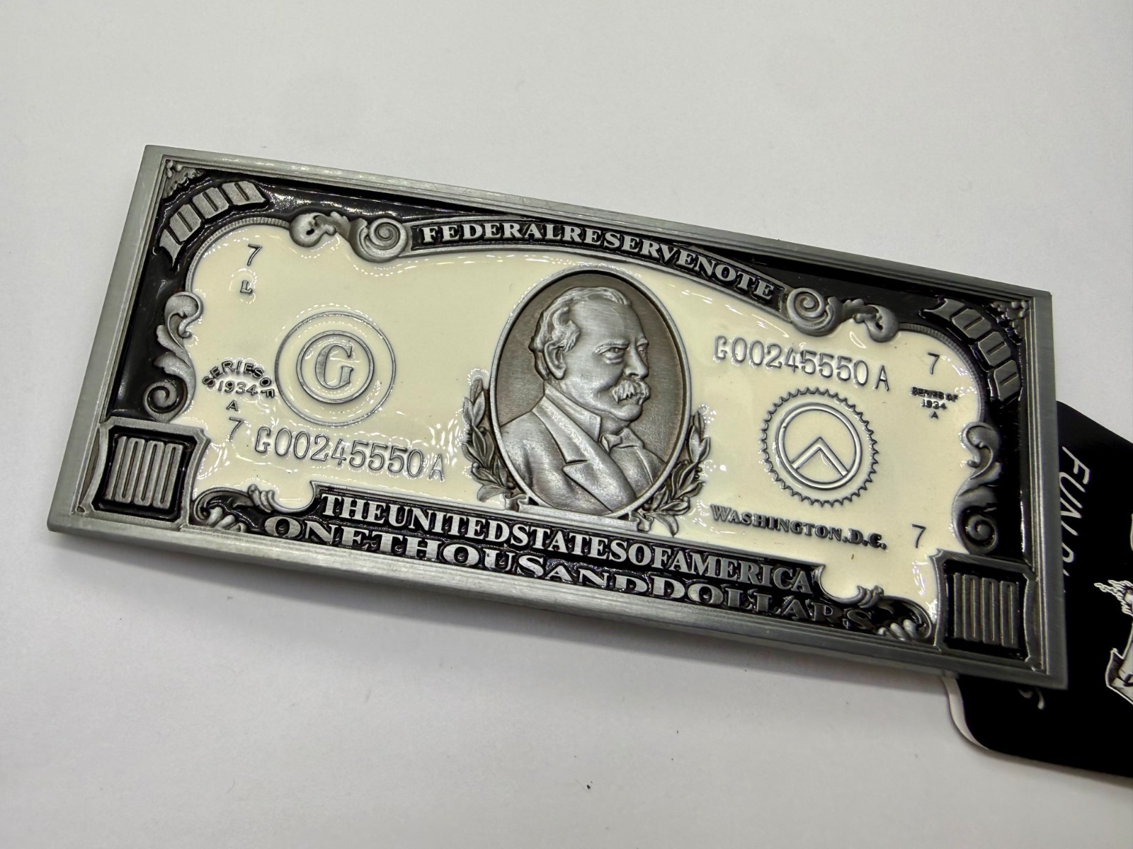 $1,000 US Dollar Federal Reserve Note The United States of America Belt Buckle