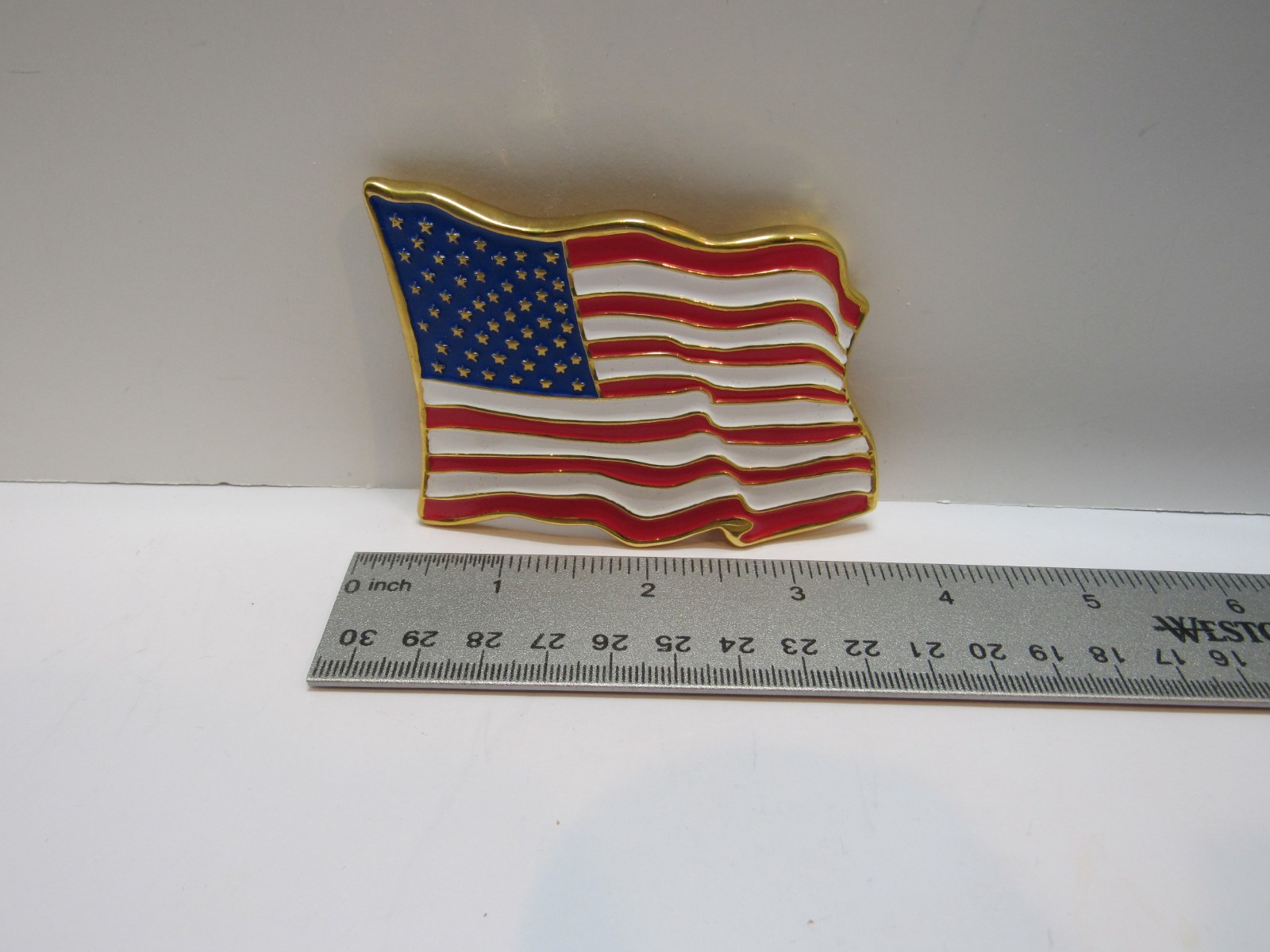 NEW! American Flying USA Flag Men&rsquo;s Belt Buckle Gold-Tone
