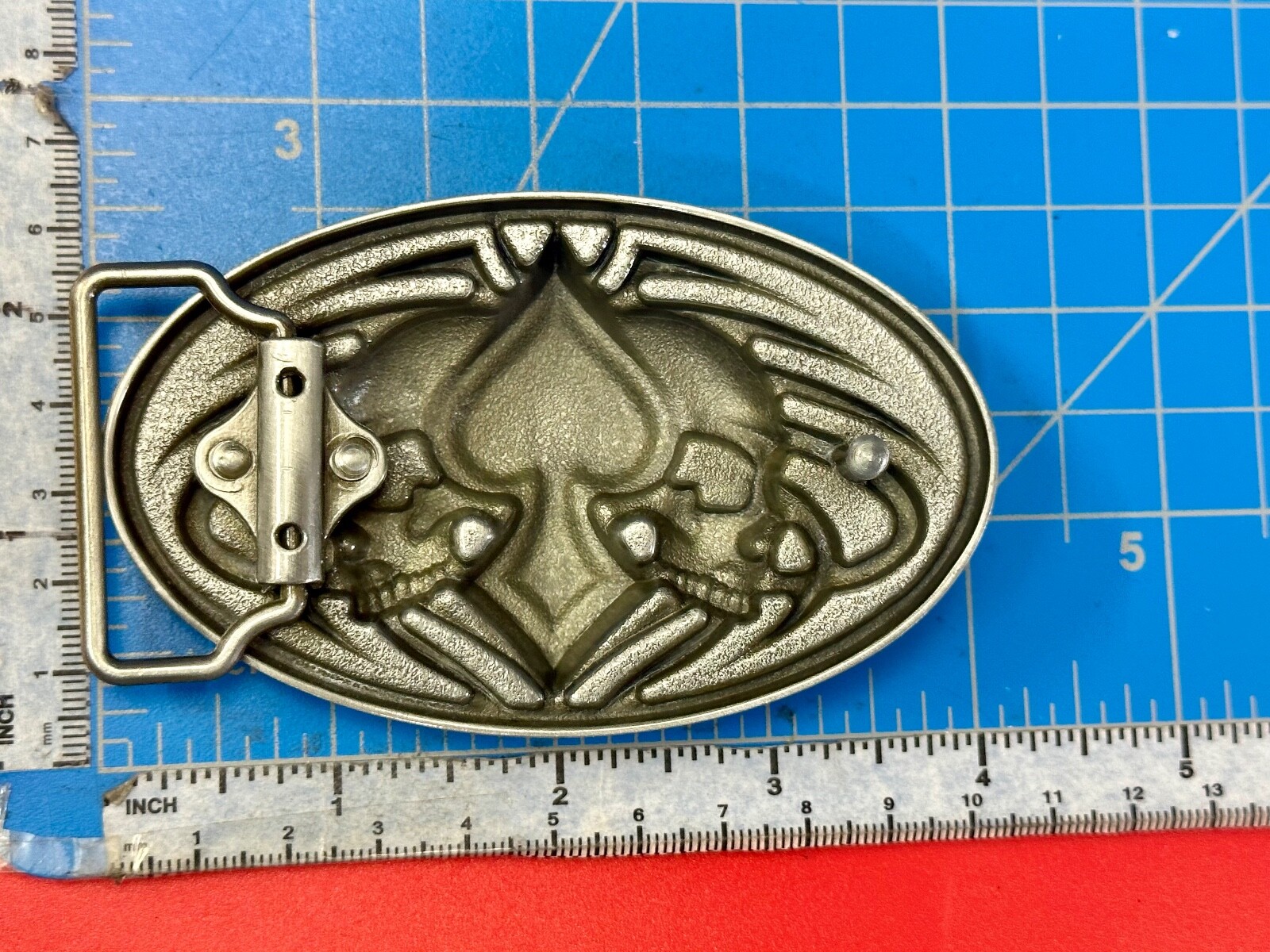 Skulls With Poker Cards Spade Bikers Metal Raised 3D Belt Buckle