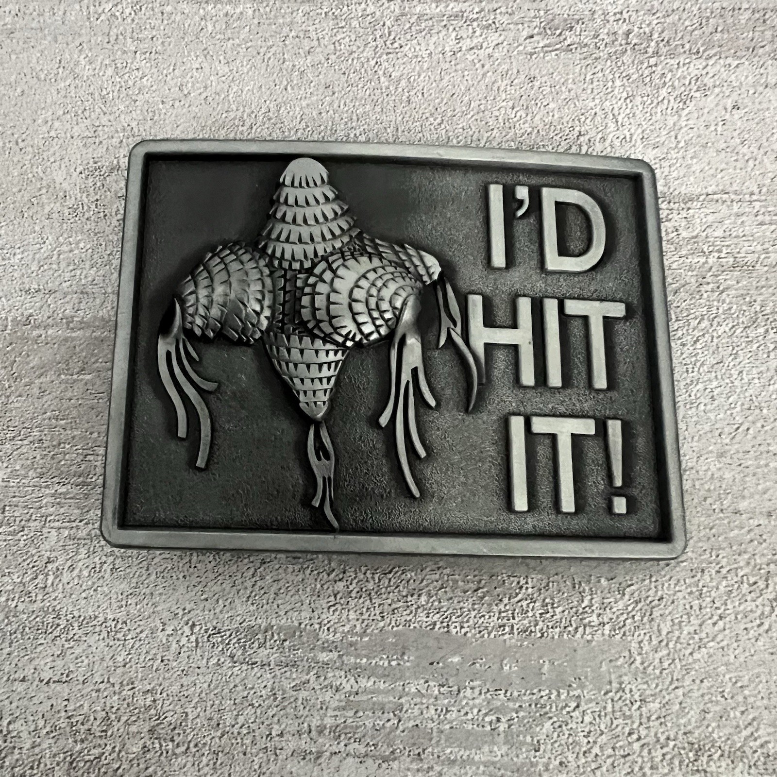 Metal Novelty Men&rsquo;s Belt Buckle Pinata « I&rsquo;d Hit It » New Buckle Rage