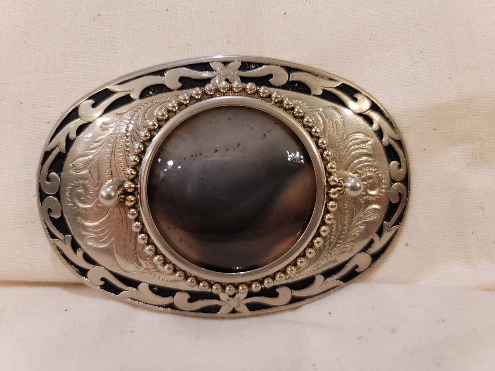 Silver & Black Oval Belt Buckle with Round Black Cabochon Stone