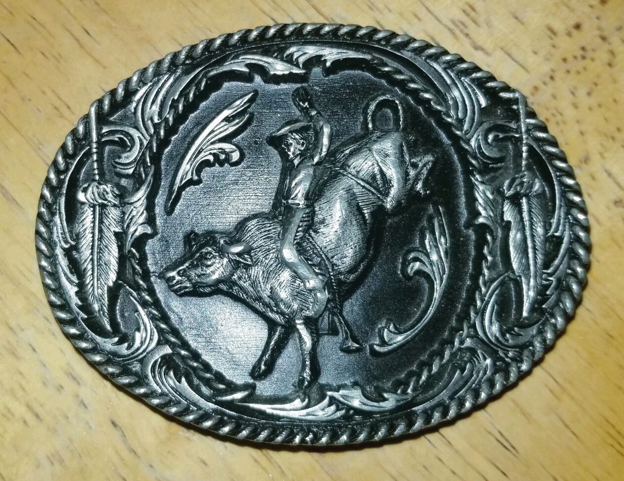 SISKIYOU BELT BUCKLE BULL RIDER COWBOY WESTERN RODEO 1995 USA