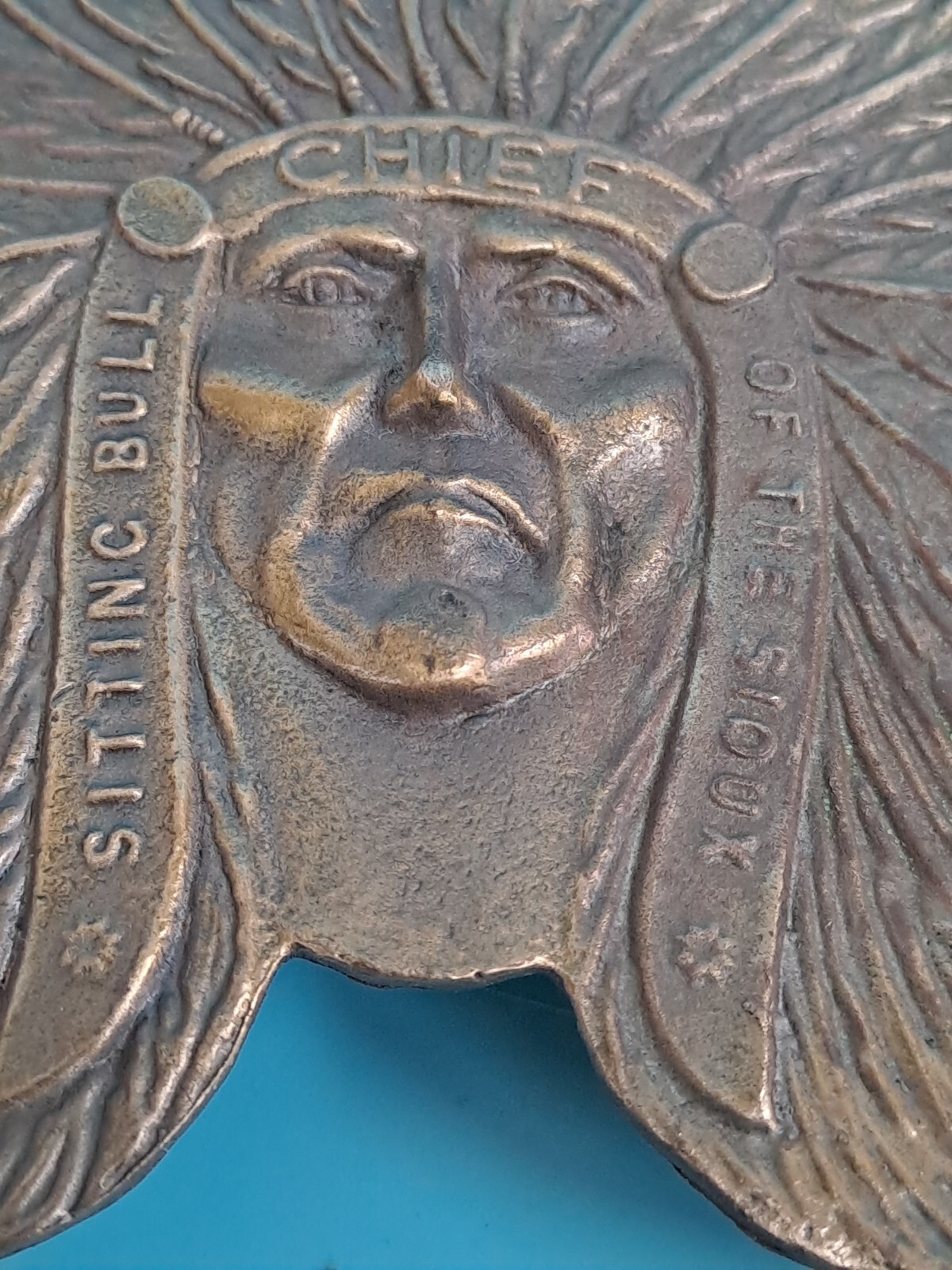Belt buckle Indian head buckle biker relief sitting bull Sioux