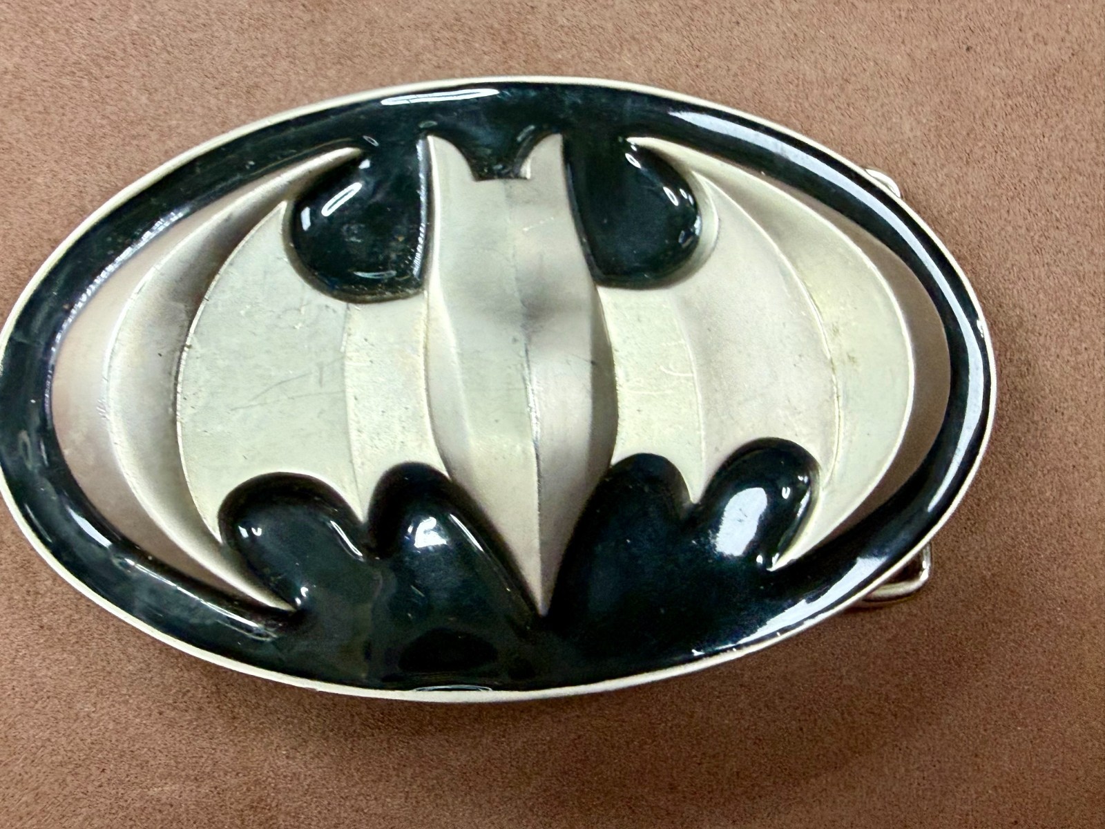 Batman DC Comics Superhero S07 Black & Silver Color Used Oval Belt Buckle