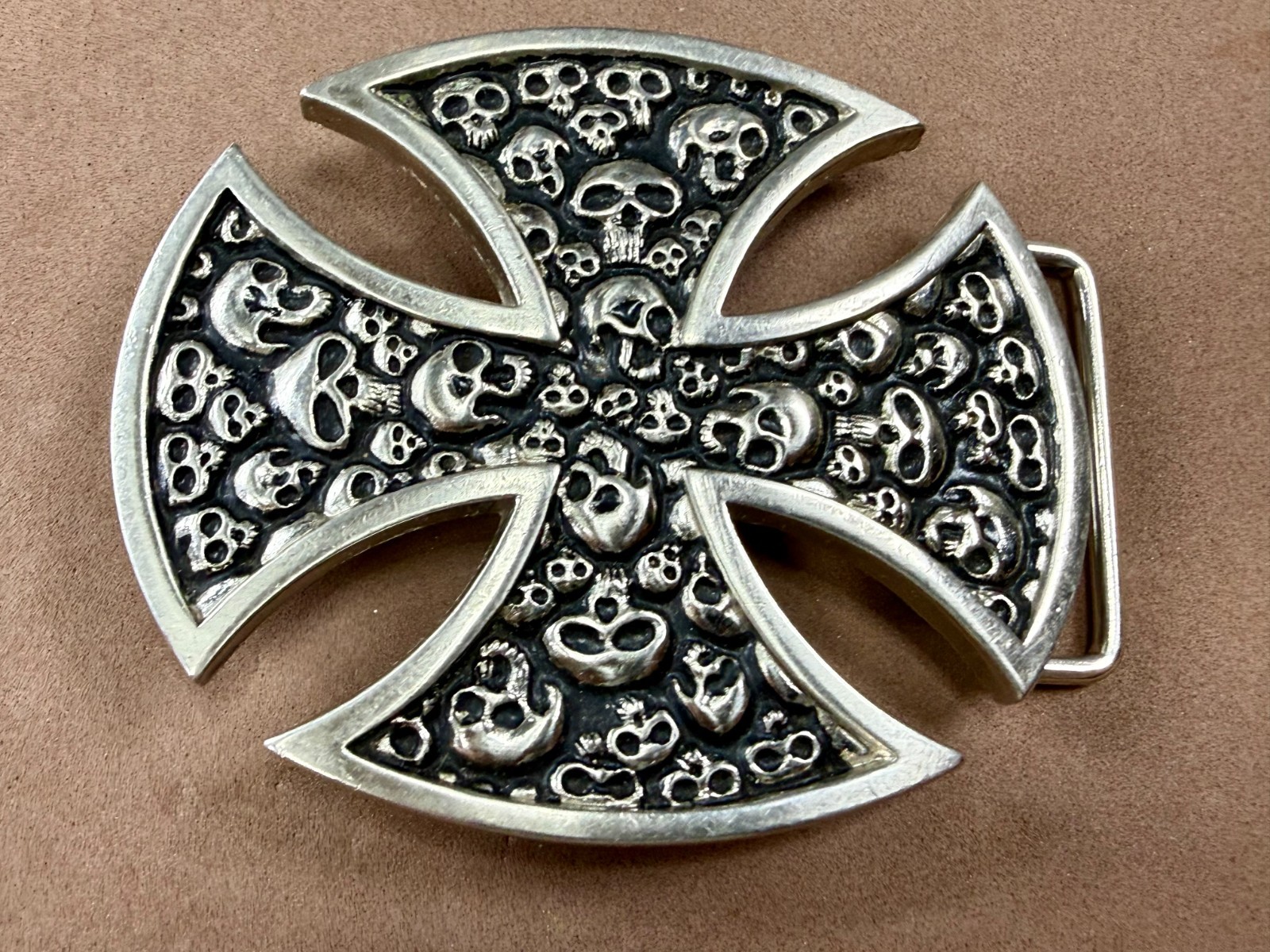 Maltese Iron Cross Studded Skull Design Gothic Punk Vibe Cutout Belt Buckle