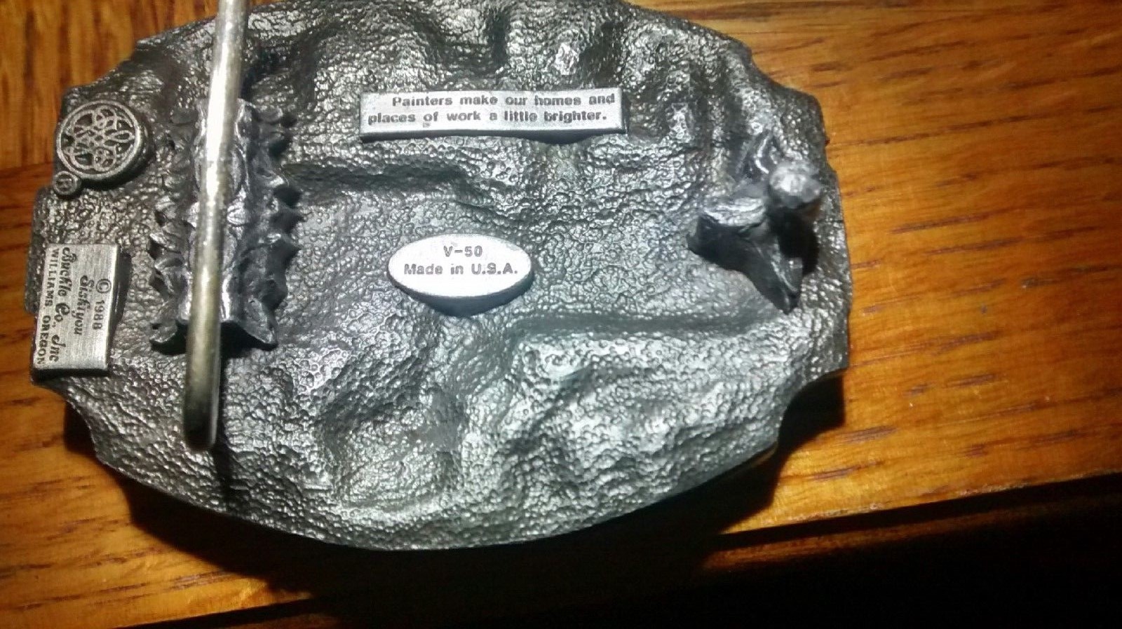 belt buckle