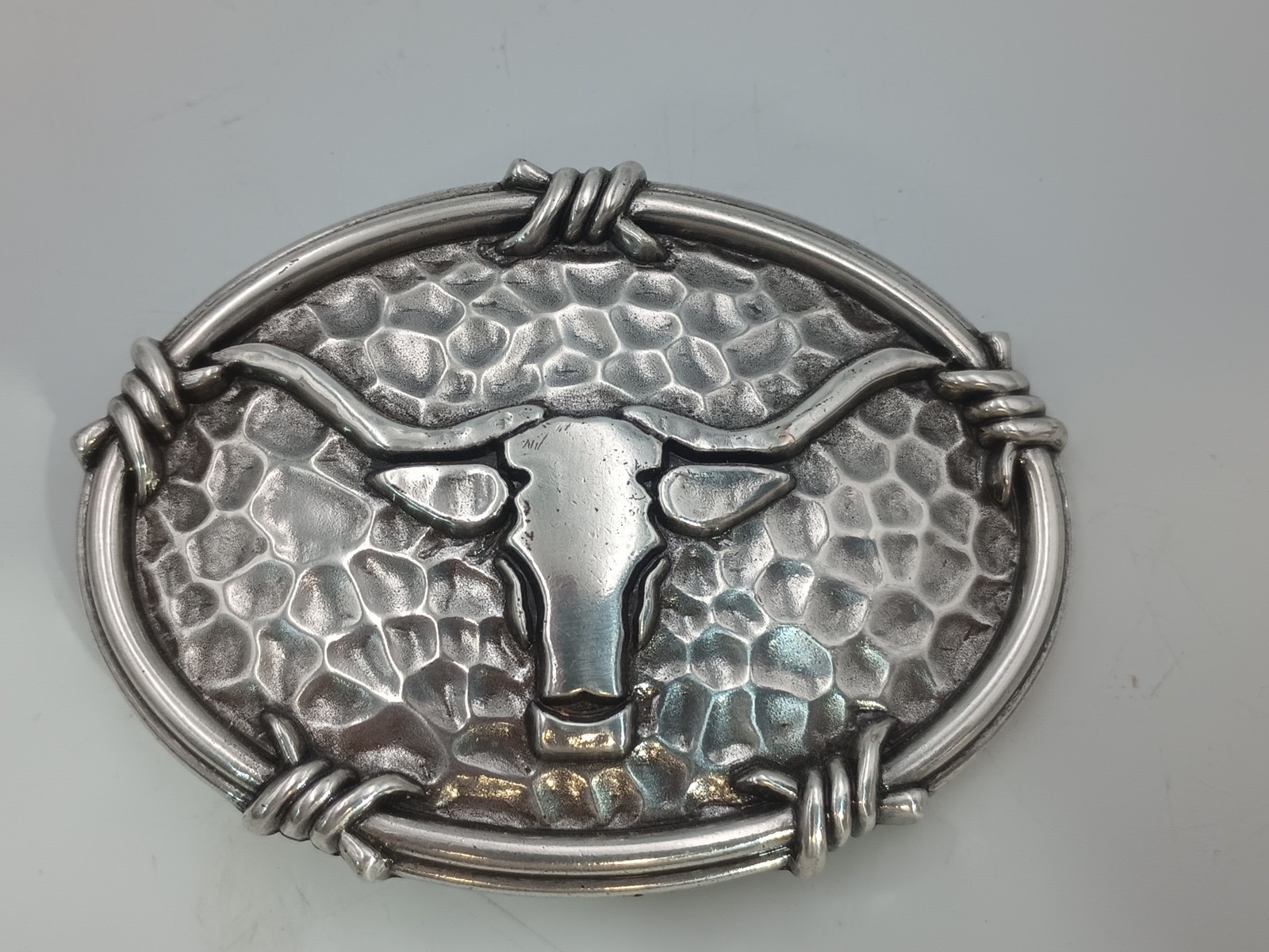 Ariat Western Longhorn Steer & Barbed Wire Edge Belt Buckle