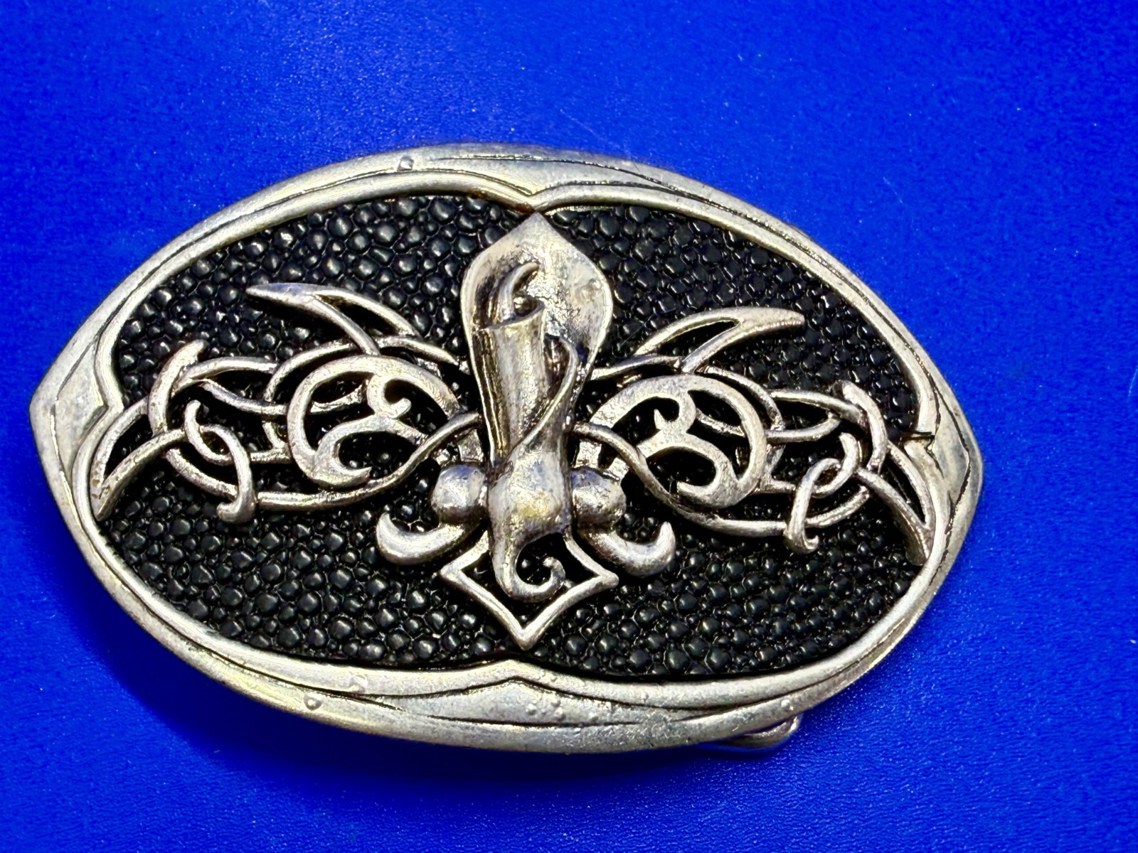 Celtic Knot Fleur De Lis Symbol Gothic Punk Vibe Black Silver Color Belt Buckle