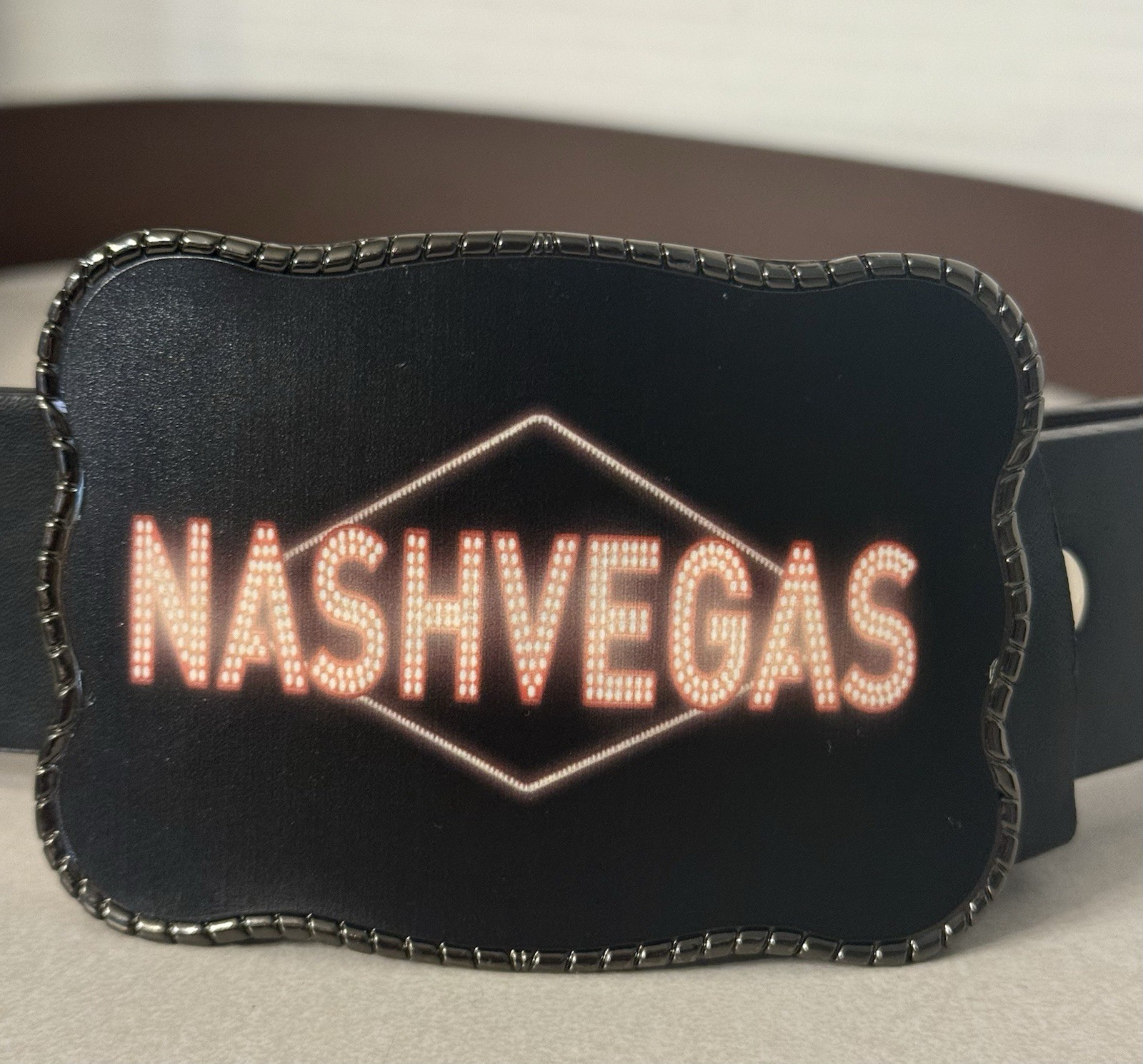 Wallet Belt BuckleNASHVEGAS Belt Nashville Country Money ID Credit Card 30-32 W