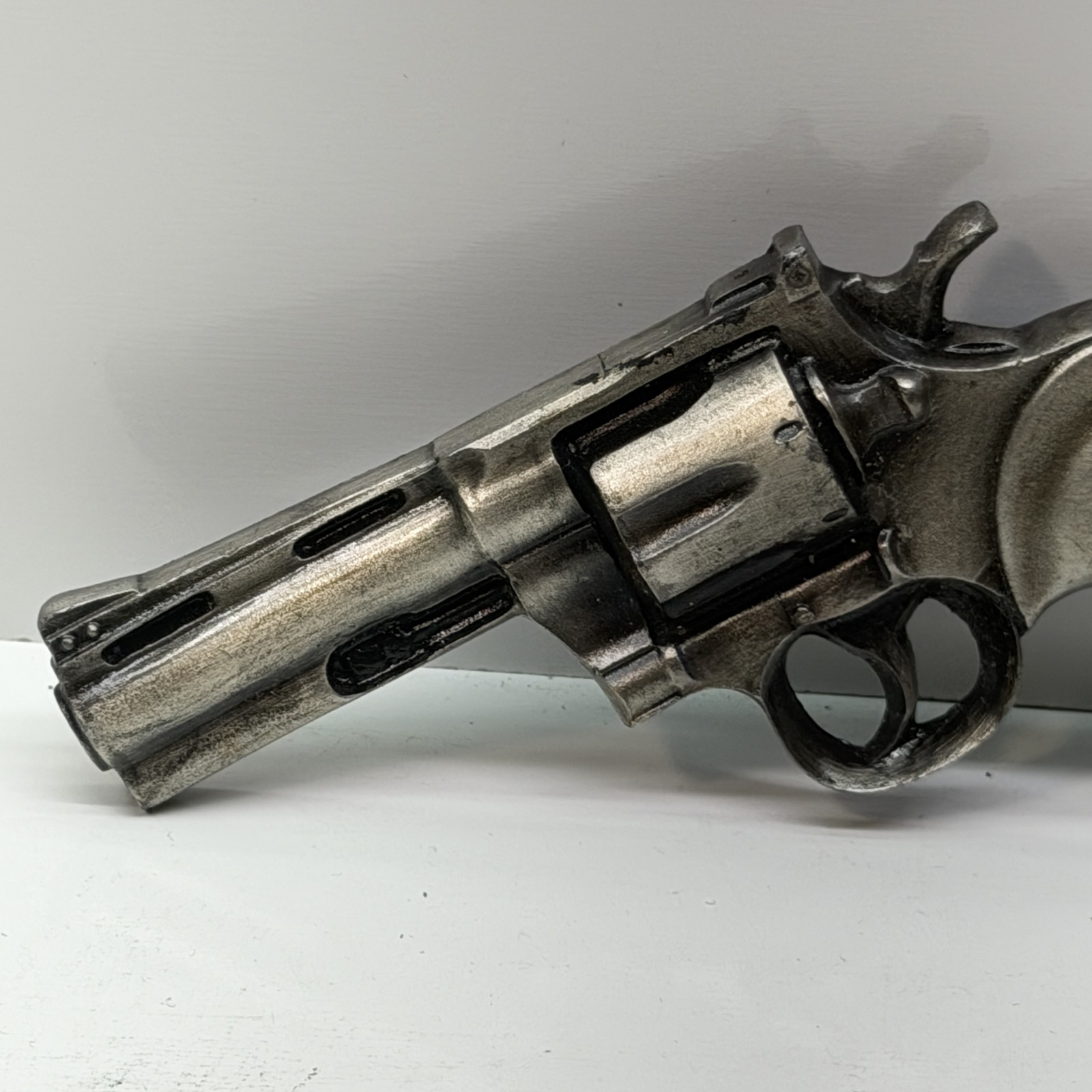 Vintage 1978 Bergamot Brass Works Revolver Pistol Gun Belt Buckle L-156 USA Mens
