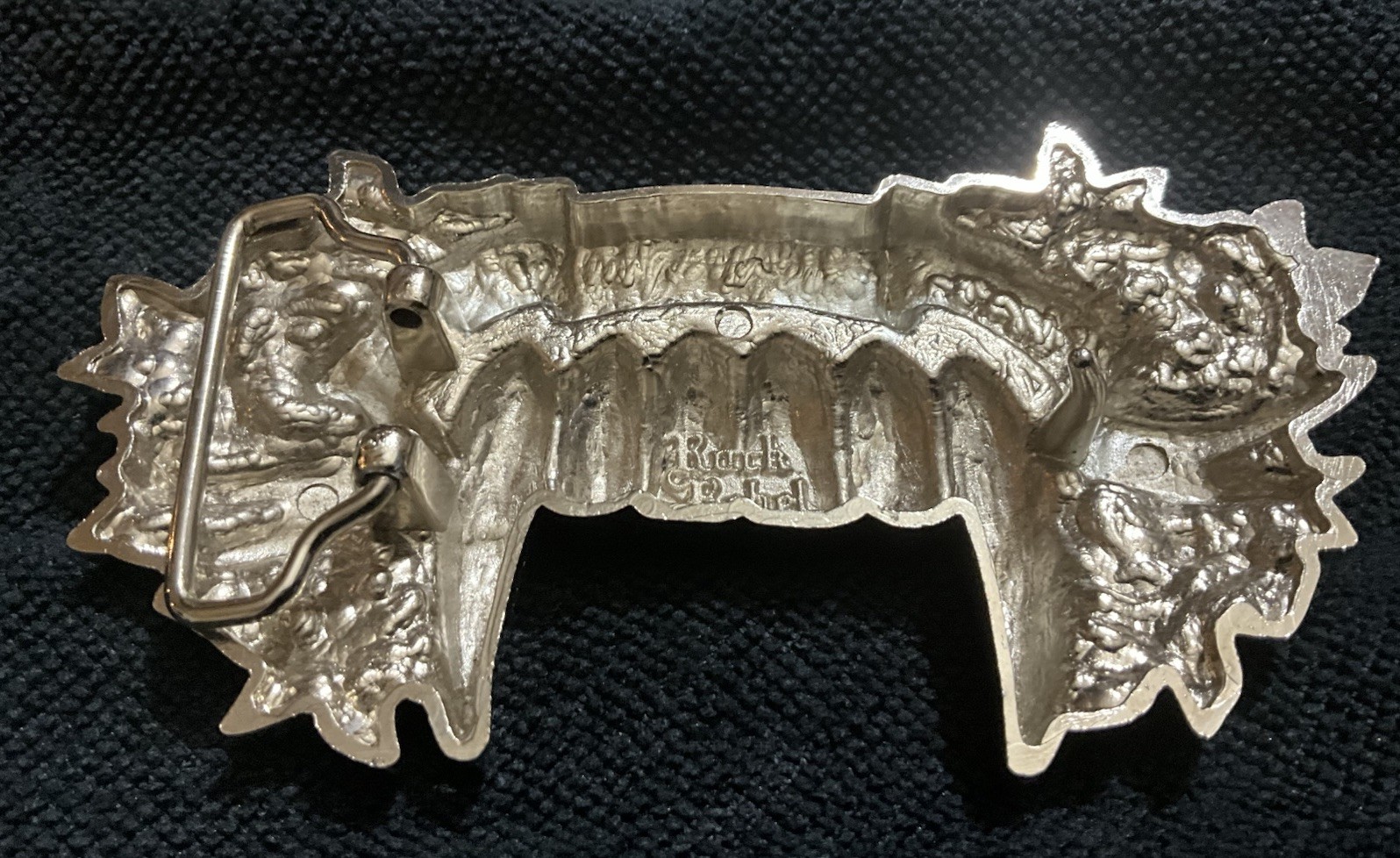 Fang Belt Buckle LOVE NEVER DIES Vintage Metal Rock Rebel Used
