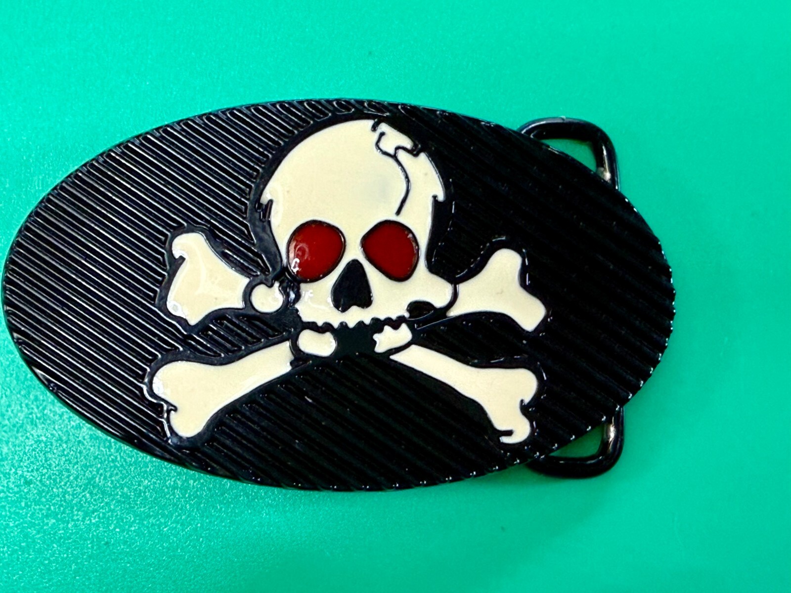 Creepy Red Eyes Skull Crossbones Halloween Gothic Punk Vibe Enameled Belt Buckle