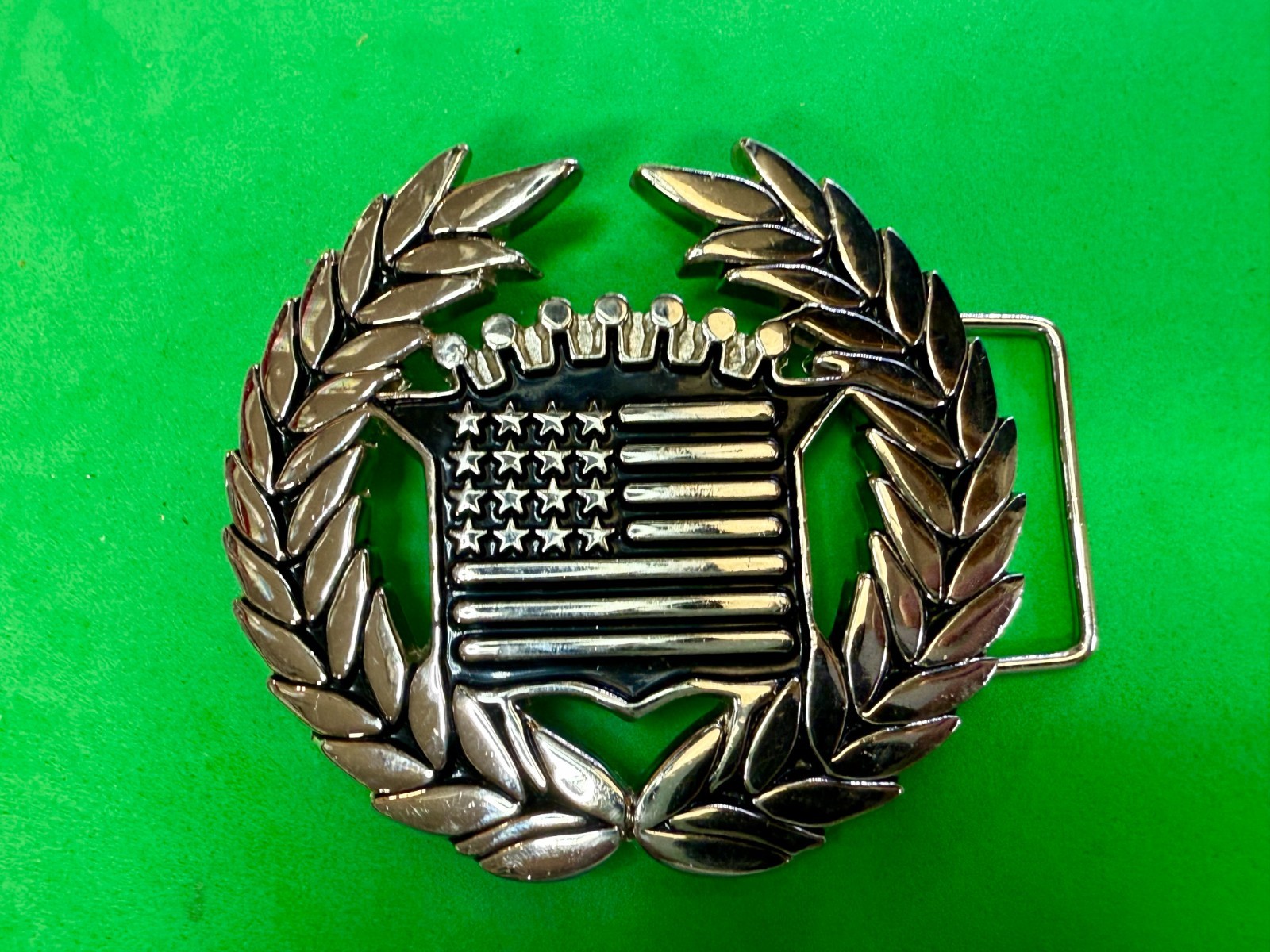 Cadillac Crown Logo Olive Branch Silver Color Belt Buckle Famous Stars & Stripes