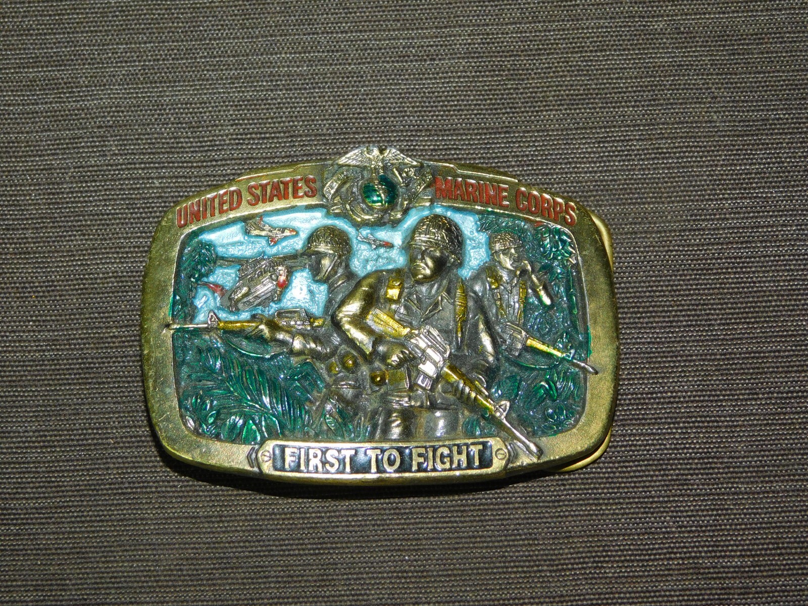 VINTAGE 3 1/4&Prime; ACROSS 1982 UNITED STATES MARINE CORPS FIRST TO FIGHT BELT BUCKLE