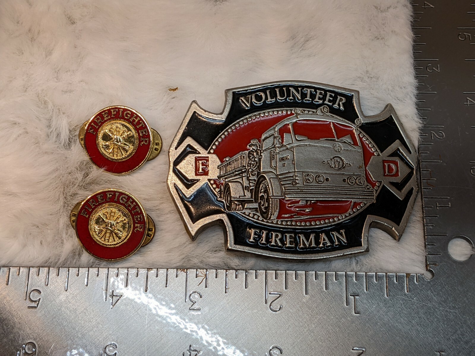VTG Volunteer Fireman Red Enamel Belt Buckle FD Fire Department Truck + 2 pins