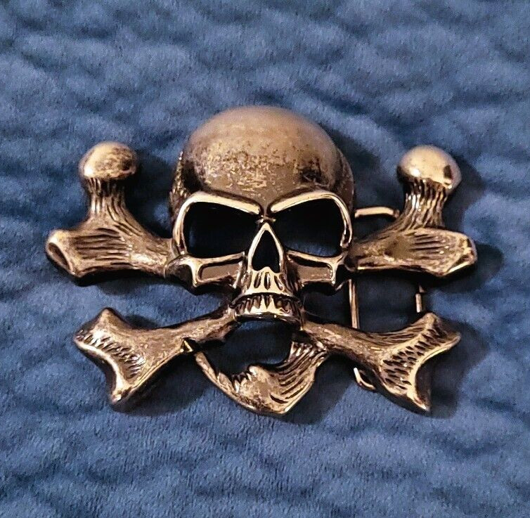 3-D Pirate Skull & Cross Bones Metal Belt Buckle – NEW
