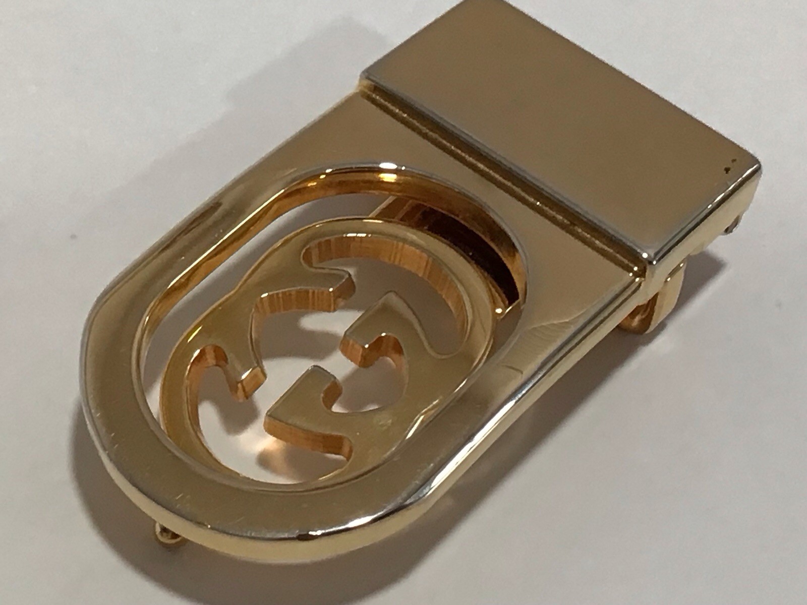 GUCCI Men’s “GG” BELT BUCKLE / Made In Italy